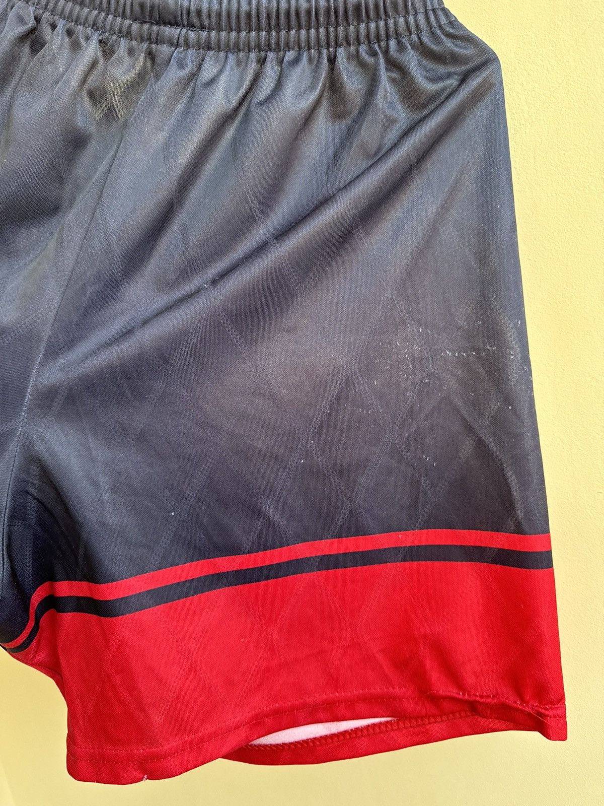 Vintage FC Bayern Munchen soccer shorts 90s vintage men’s M jersey Size US 32 / EU 48 - 7 Thumbnail