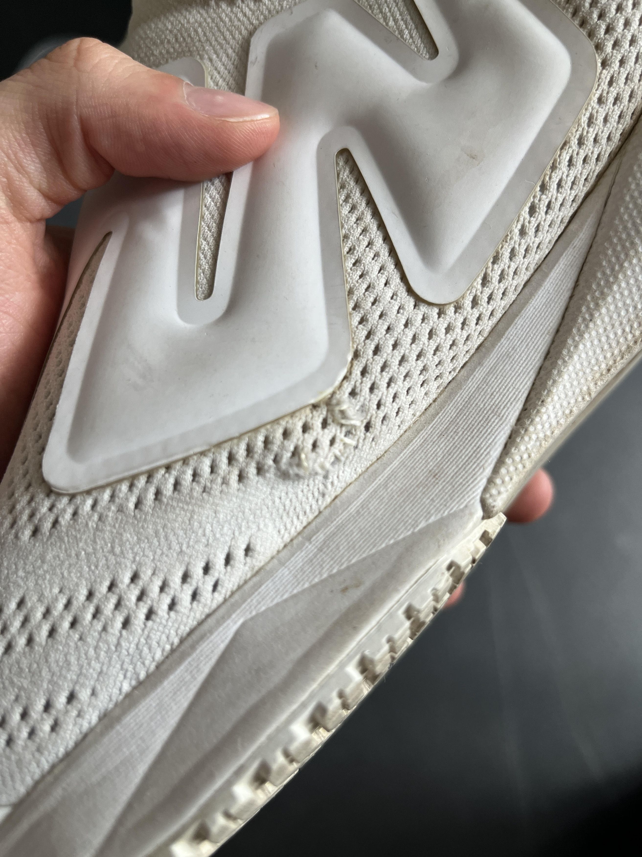 Reebok × Vetements PUMP SUPREME LOW WHITE Size US 11.5 / EU 44-45 - 9 Thumbnail