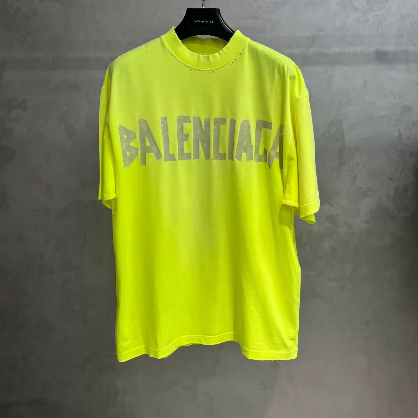 Balenciaga Balenciaga Retro Printed Yellow Hoodie M Men Size US M / EU 48-50 / 2 - 1 Thumbnail