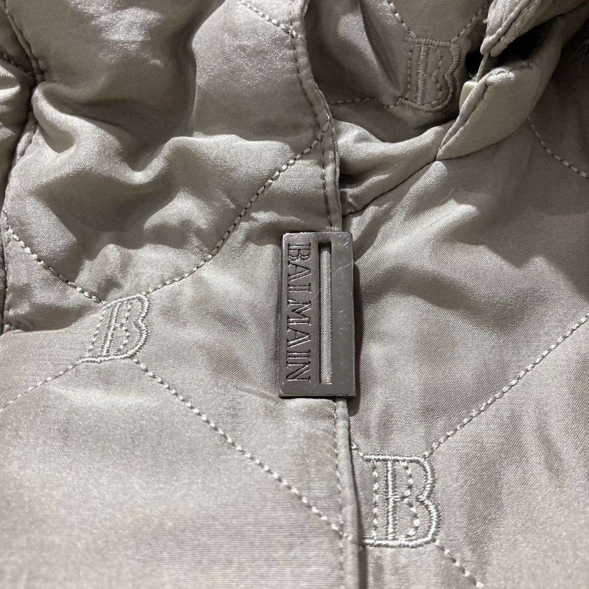 Balmain Balmain Paris Monogram Quilted Fur Long Jacket Beige Luxury Size US XL / EU 56 / 4 - 15 Thumbnail