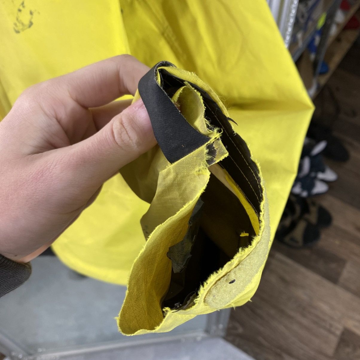 Arc'teryx Arcteryx gore tex jacket yellow Size US M / EU 48-50 / 2 - 8 Thumbnail