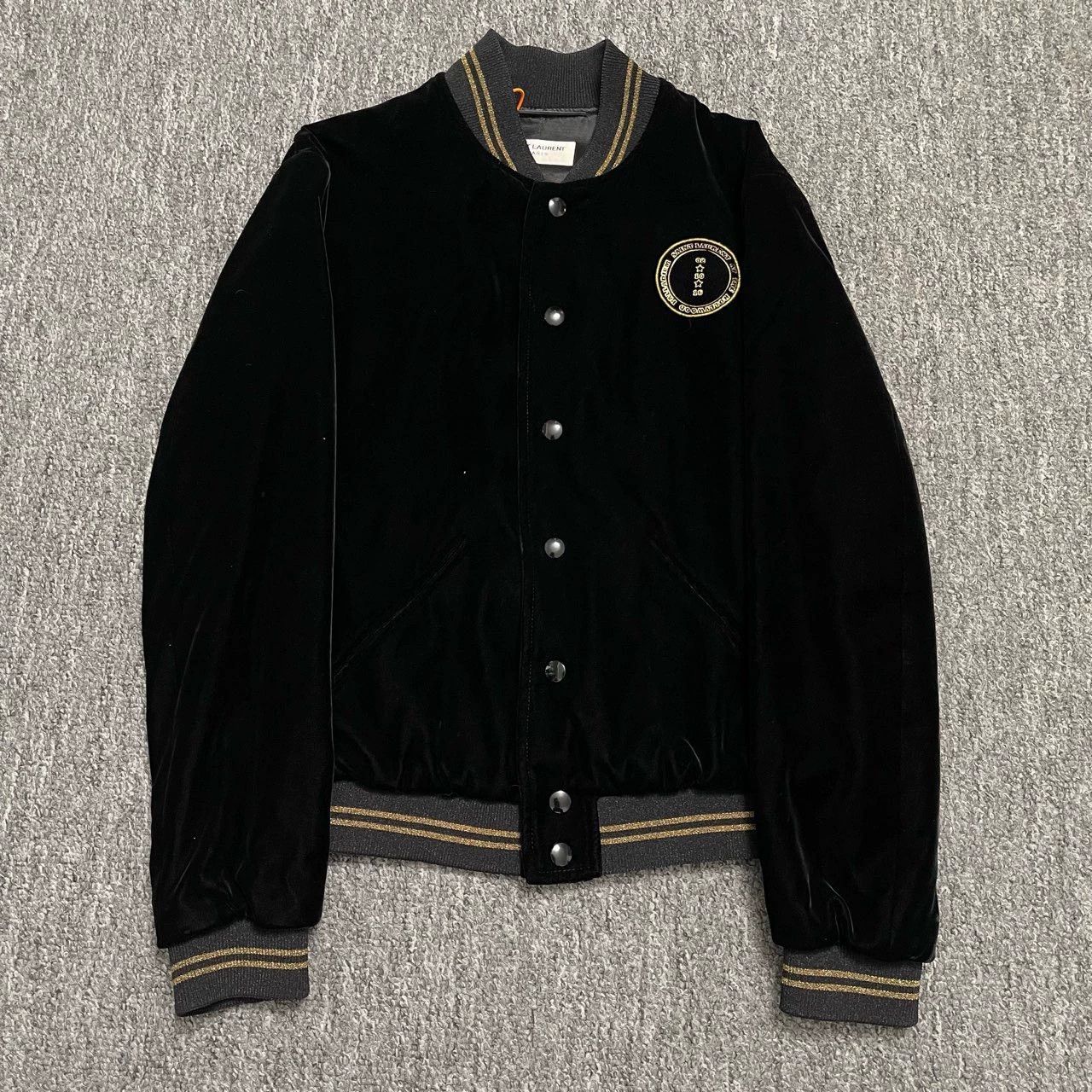Saint Laurent Paris Saint Laurent Paris Black velvet jacket Size US XXS / EU 40 - 1 Thumbnail