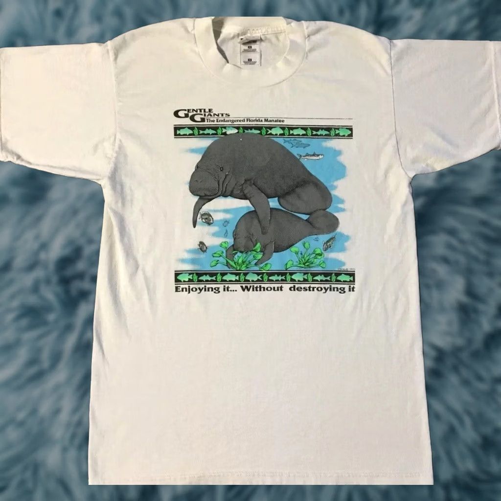 Vintage VINTAGE 90s Manatee Gentle Giants Faded Shirt M White Animal Nature Art Beach Surf Grunge Endangered Mens T-Shirt Size US M / EU 48-50 / 2 - 1 Thumbnail