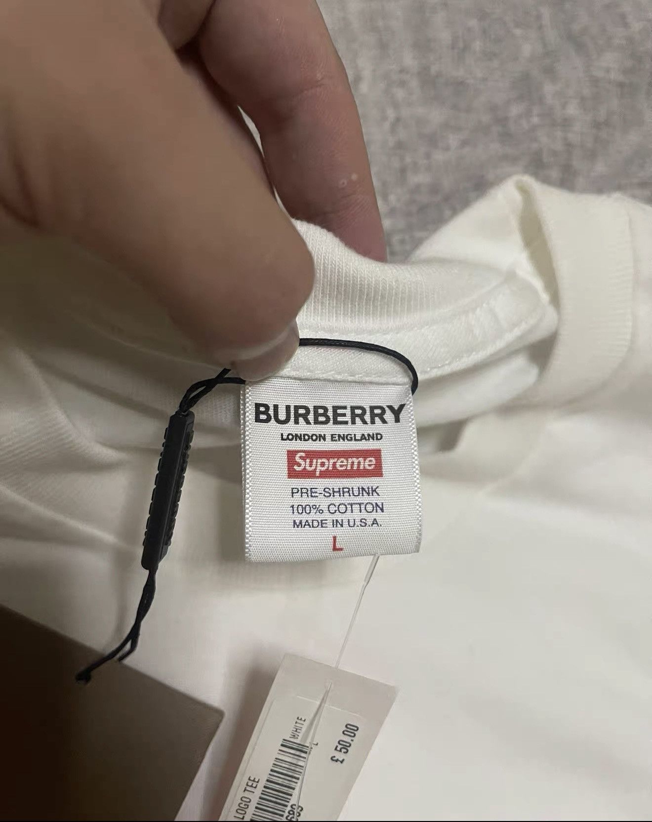 Burberry × Supreme Supreme Burberry white box logo tee T-shirt Size US L / EU 52-54 / 3 - 4 Thumbnail