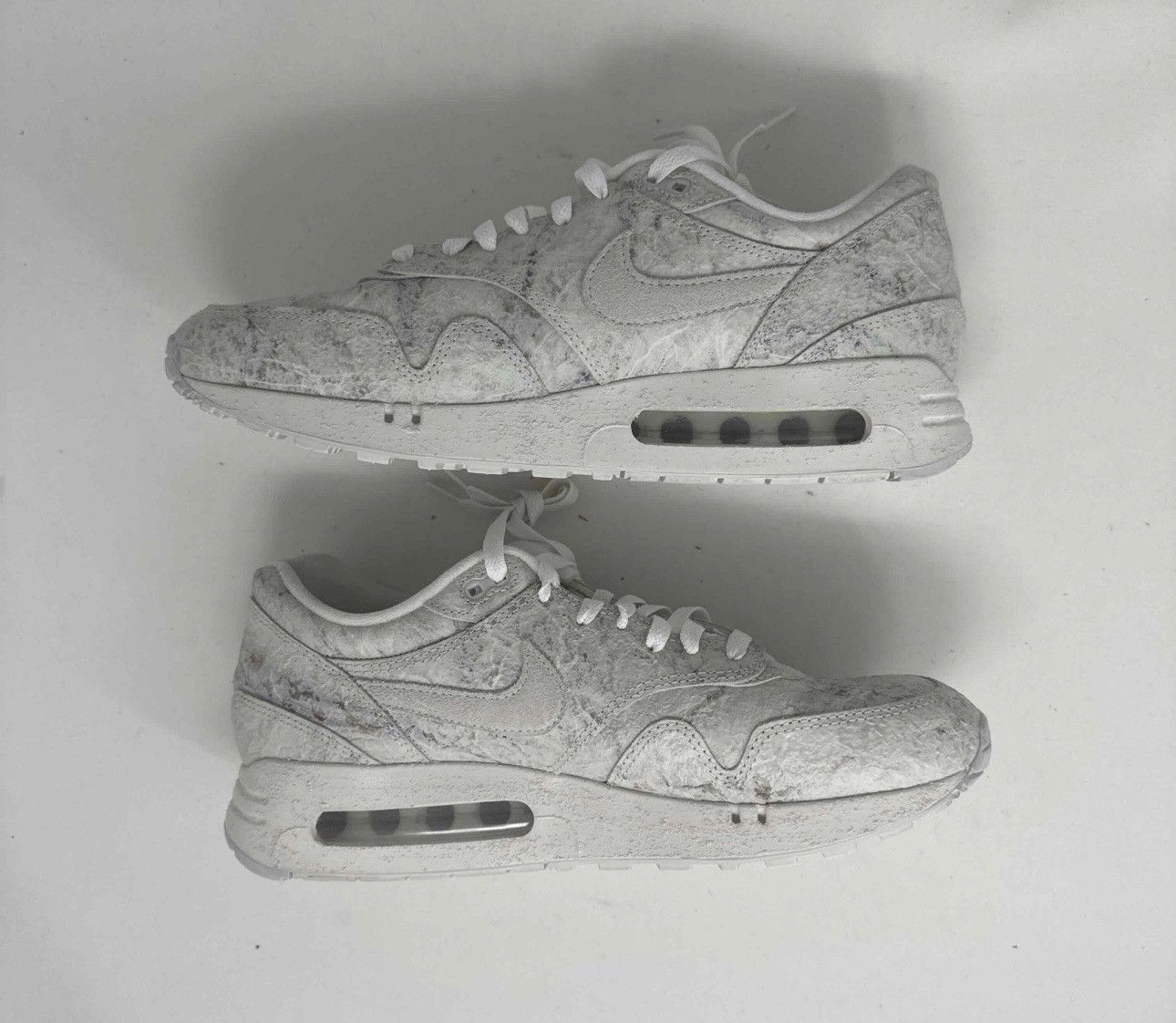 Nike Nike Air Max 1 ‘86 OG’ Big Bubble - Museum Masterpiece Size US 11.5 / EU 44-45 - 2 Thumbnail