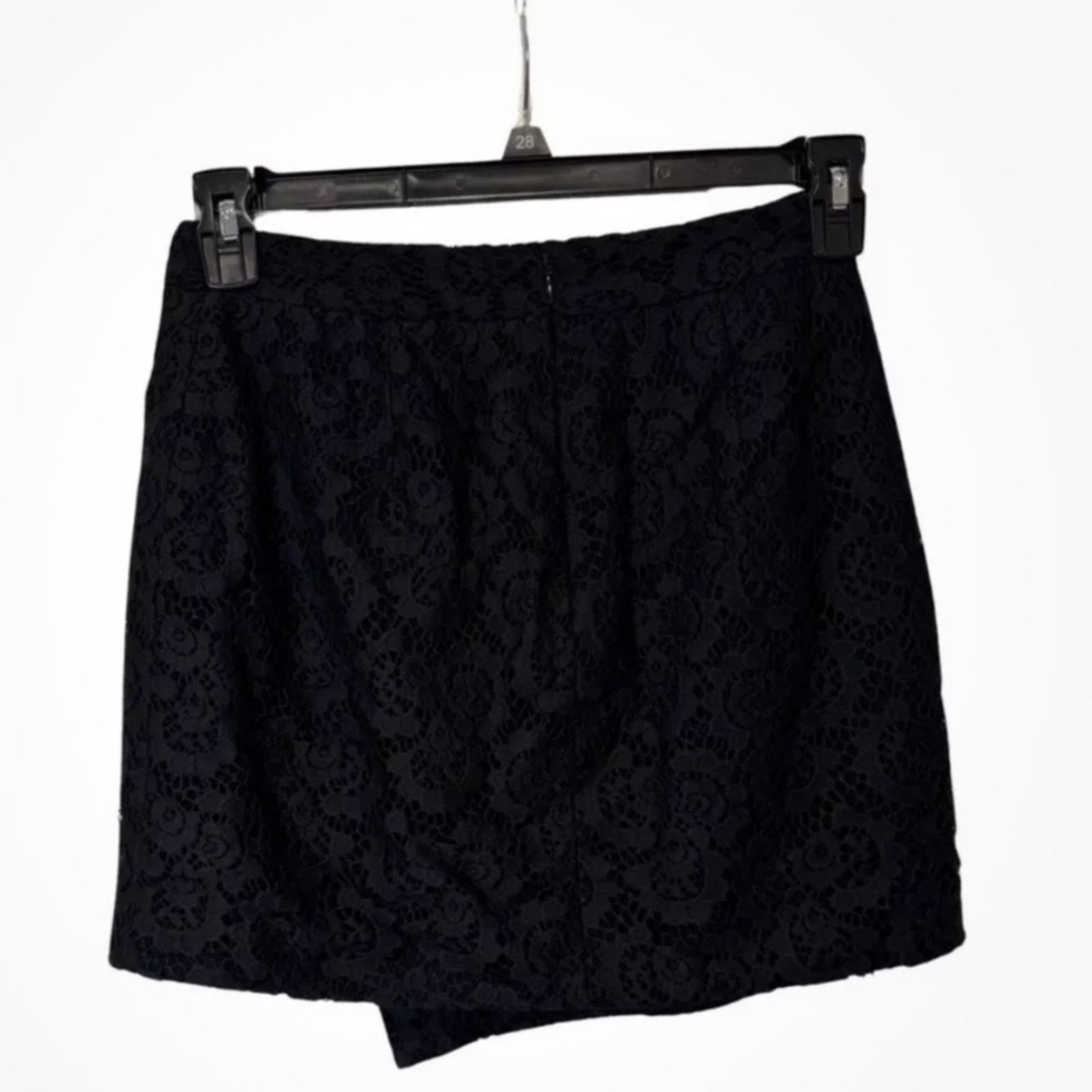 Madewell Madewell Black Lace Asymmetrical Skirt Women’s Size Four Size 27" / US 4 / IT 40 - 5 Thumbnail