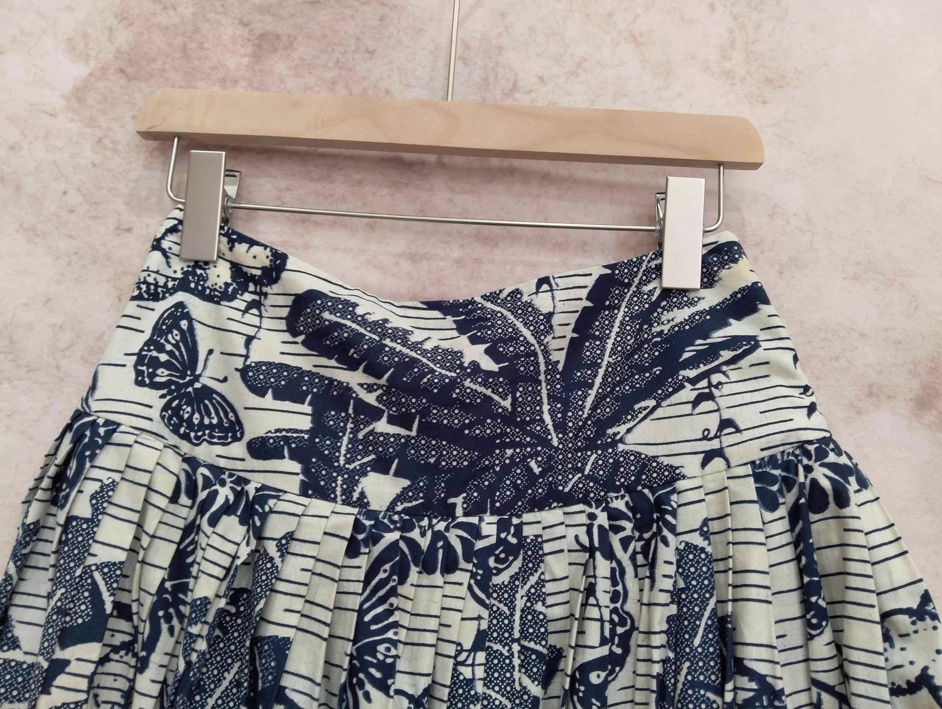 Dior Dior Jungle Print Skirt 38 (95 New) Size 27" / US 4 / IT 40 - 6 Thumbnail