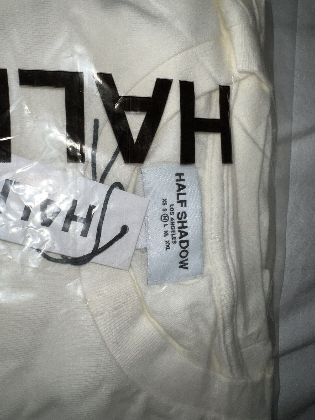 Other Half shadow no fake friends Aurora tee Size US L / EU 52-54 / 3 - 2 Thumbnail