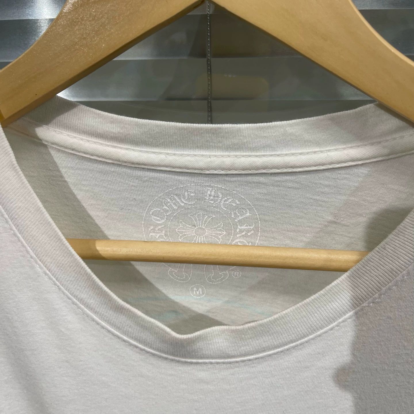 Chrome Hearts Chrome Hearts White Gradient Horseshoe Sword LS M Size US M / EU 48-50 / 2 - 3 Thumbnail