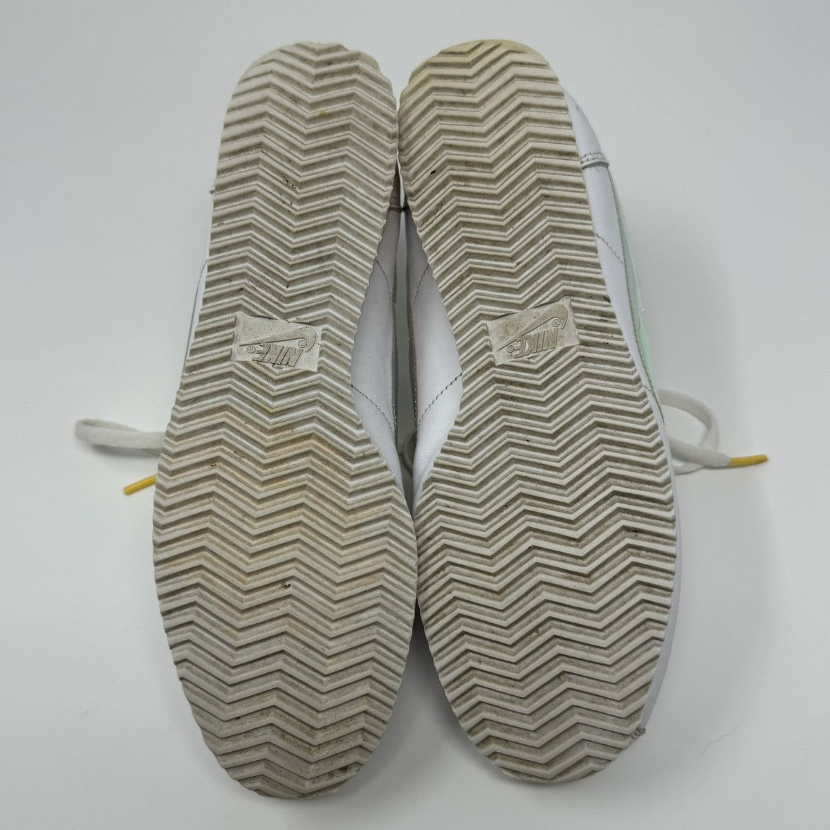 Nike Nike Classic Cortez White Topaz Gold Women's Size 8.5 Size US 8.5 / IT 38.5 - 7 Thumbnail