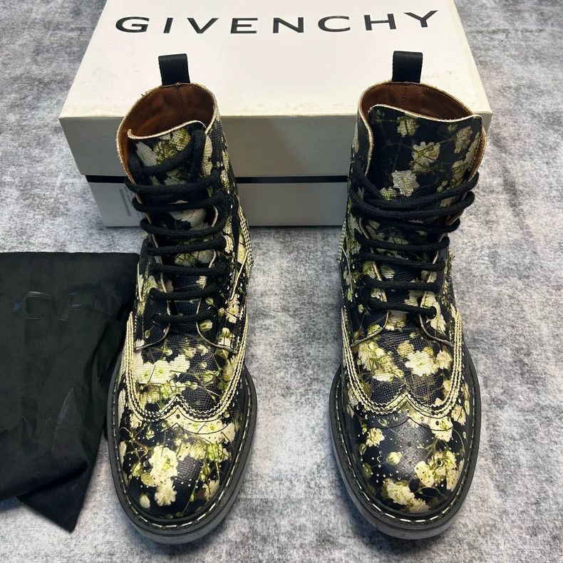 Givenchy Givenchy Distressed floral painted boots Size US 8 / EU 41 - 1 Thumbnail