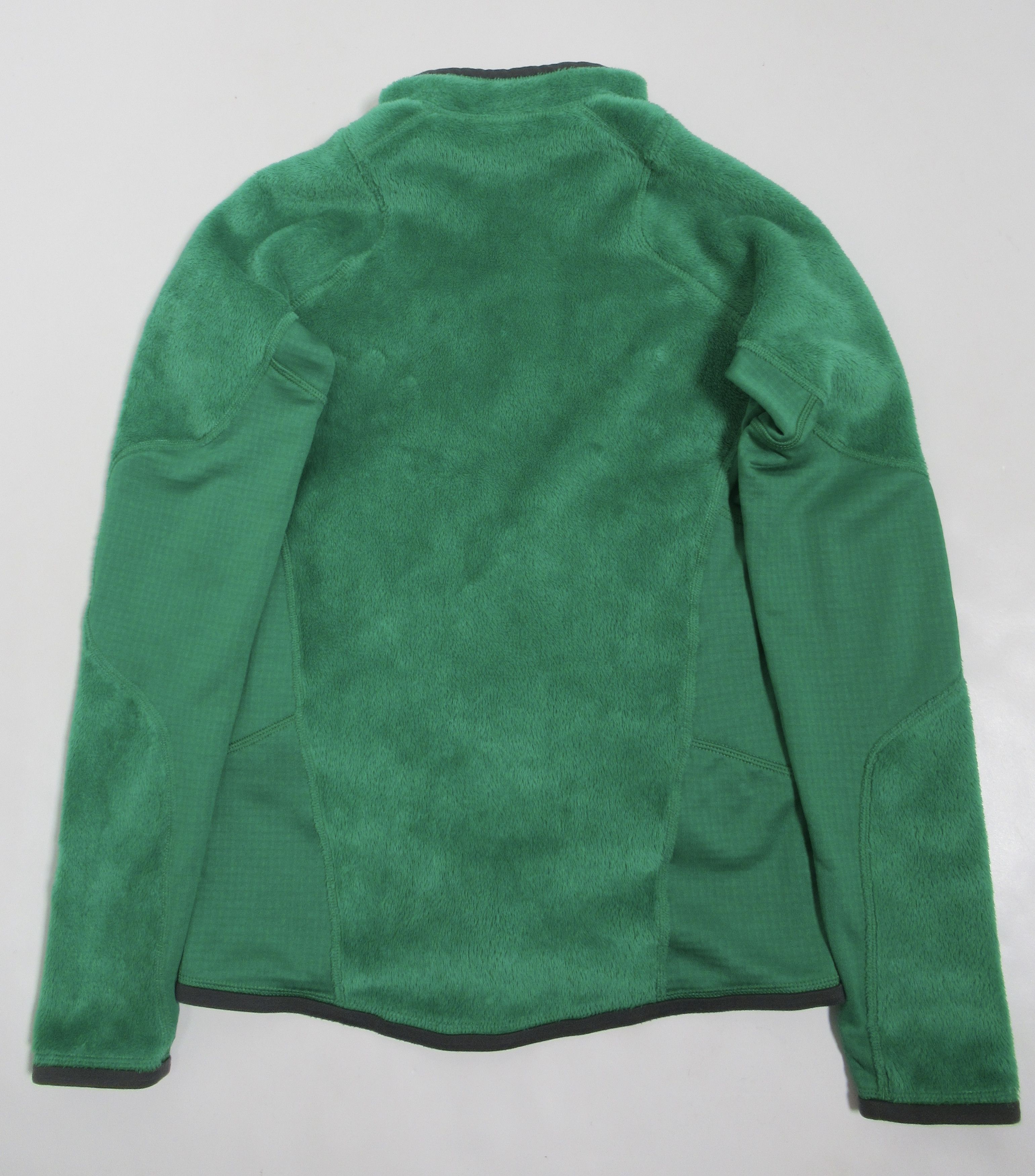Patagonia Patagonia Men's R2® Jacket Tumble Green TMBG 25137FA14 Size US S / EU 44-46 / 1 - 10 Thumbnail