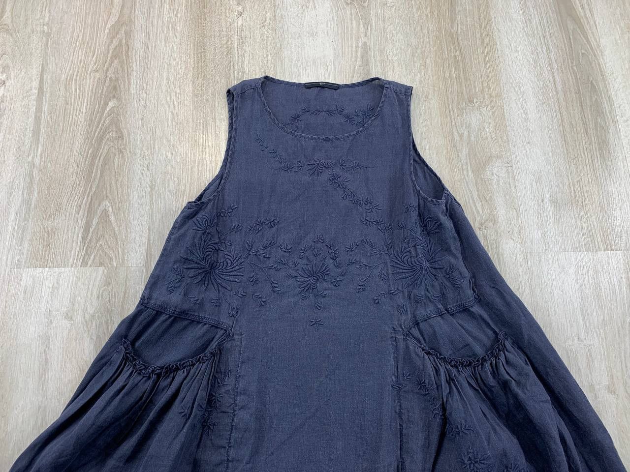 Designer Womens dress High Use Size 40 Size S / US 4 / IT 40 - 3 Thumbnail