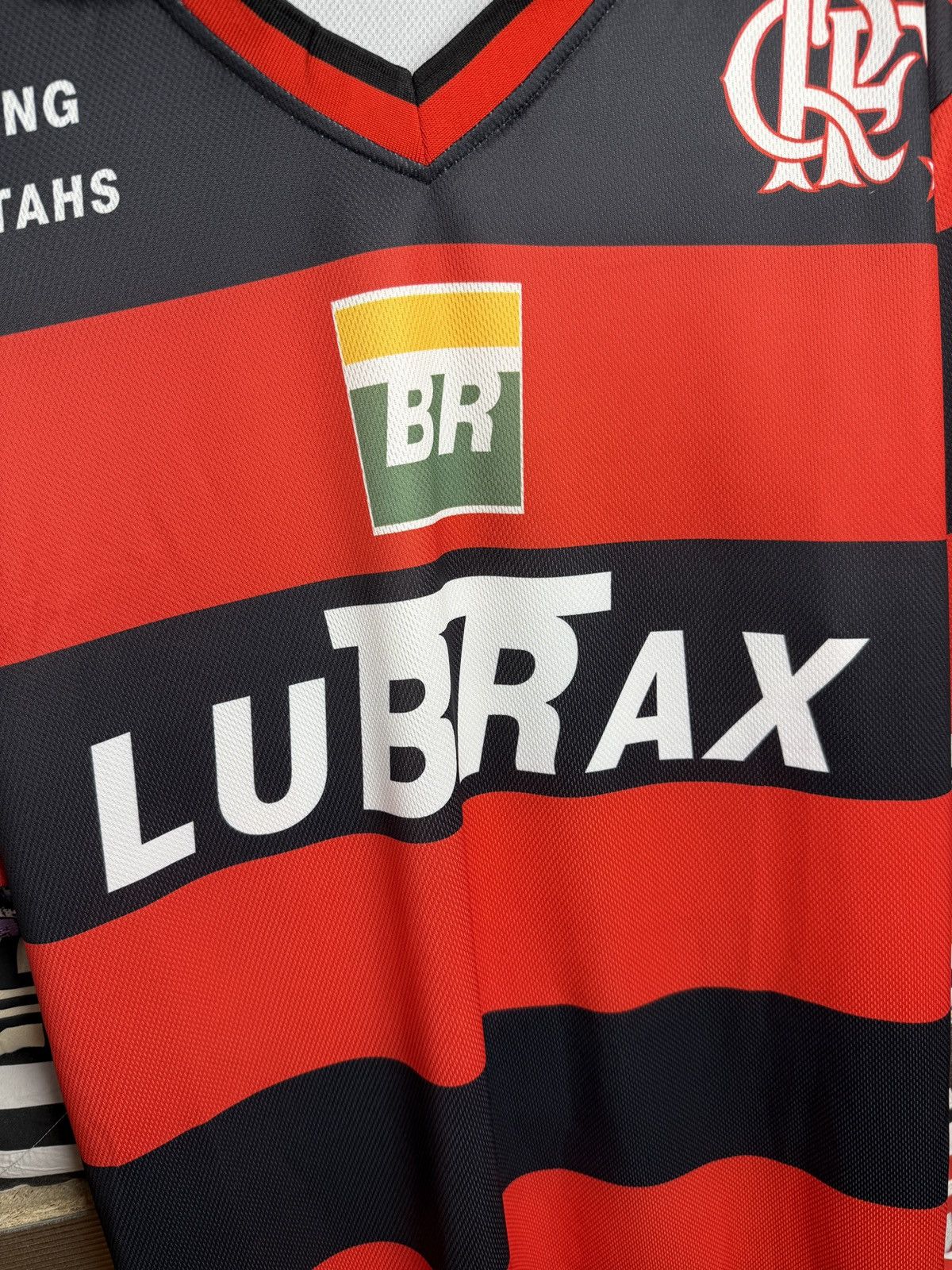 Hypebeast Travis Scott Style Vintage 1999 Flamengo Home Jersey Size US L / EU 52-54 / 3 - 4 Thumbnail
