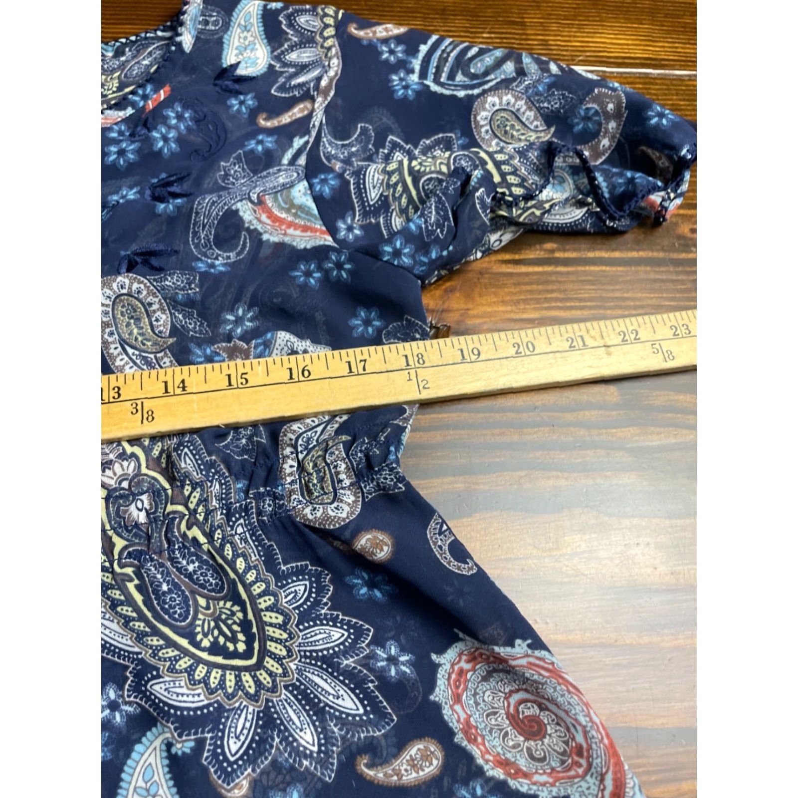 Vintage Style&Co. Blouse Blue Pasley Round Neck Short Sleeve Embroider Semi Sheer Size 4 Women, Casual, Regular, Basic Size S / US 4 / IT 40 - 7 Thumbnail