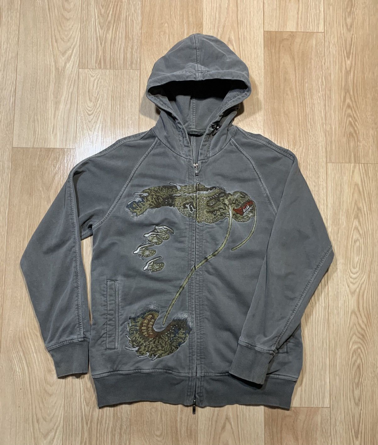 Maharishi Rare Maharishi Dragon Embroidered Logo Y2K Zip Hoodie Size US M / EU 48-50 / 2 - 1 Thumbnail