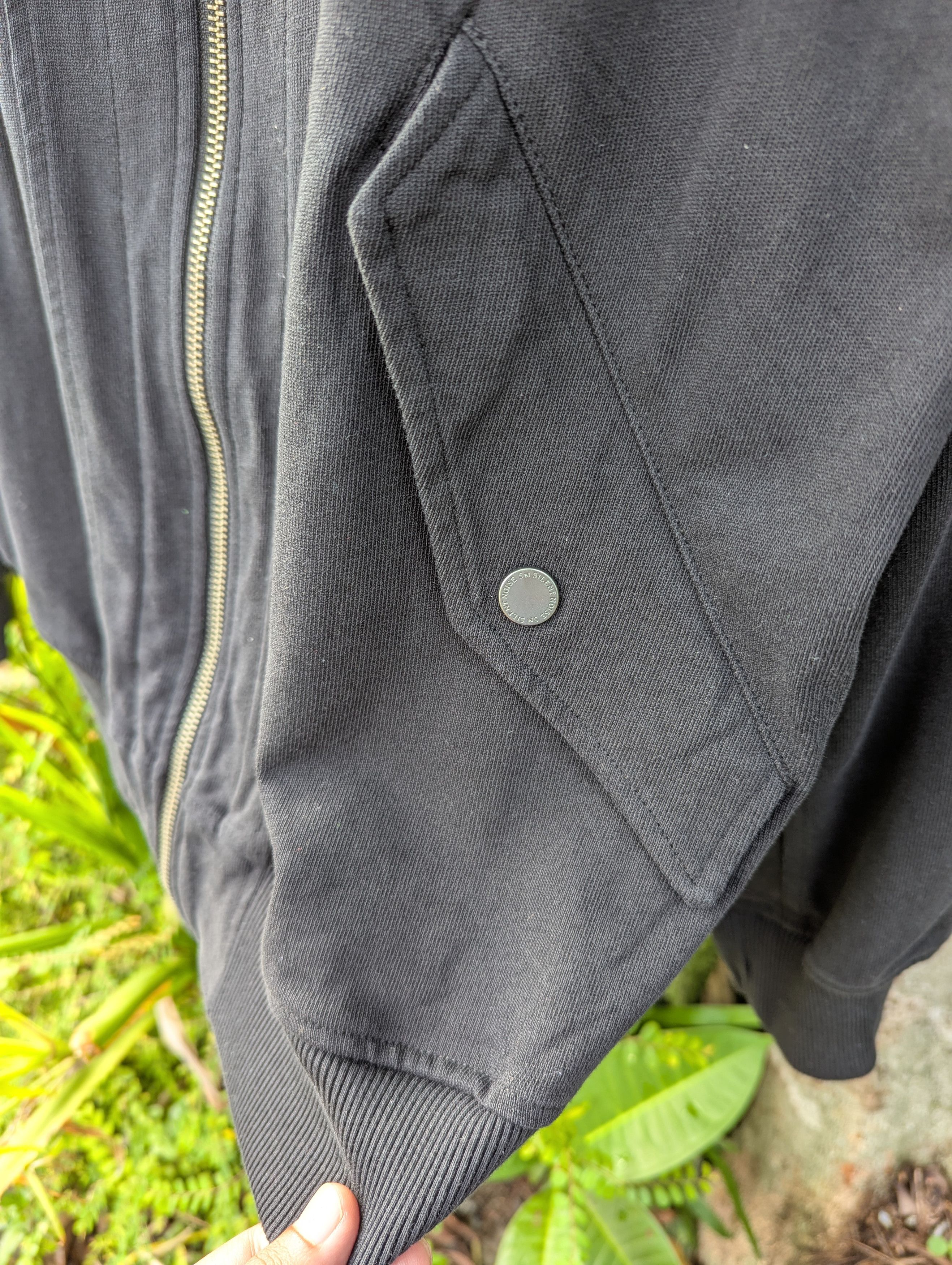 Undercover 🔥FREE SHIPPING🔥GU x Undercover 🇯🇵 Ribbed Blouson Jacket Size US M / EU 48-50 / 2 - 5 Thumbnail