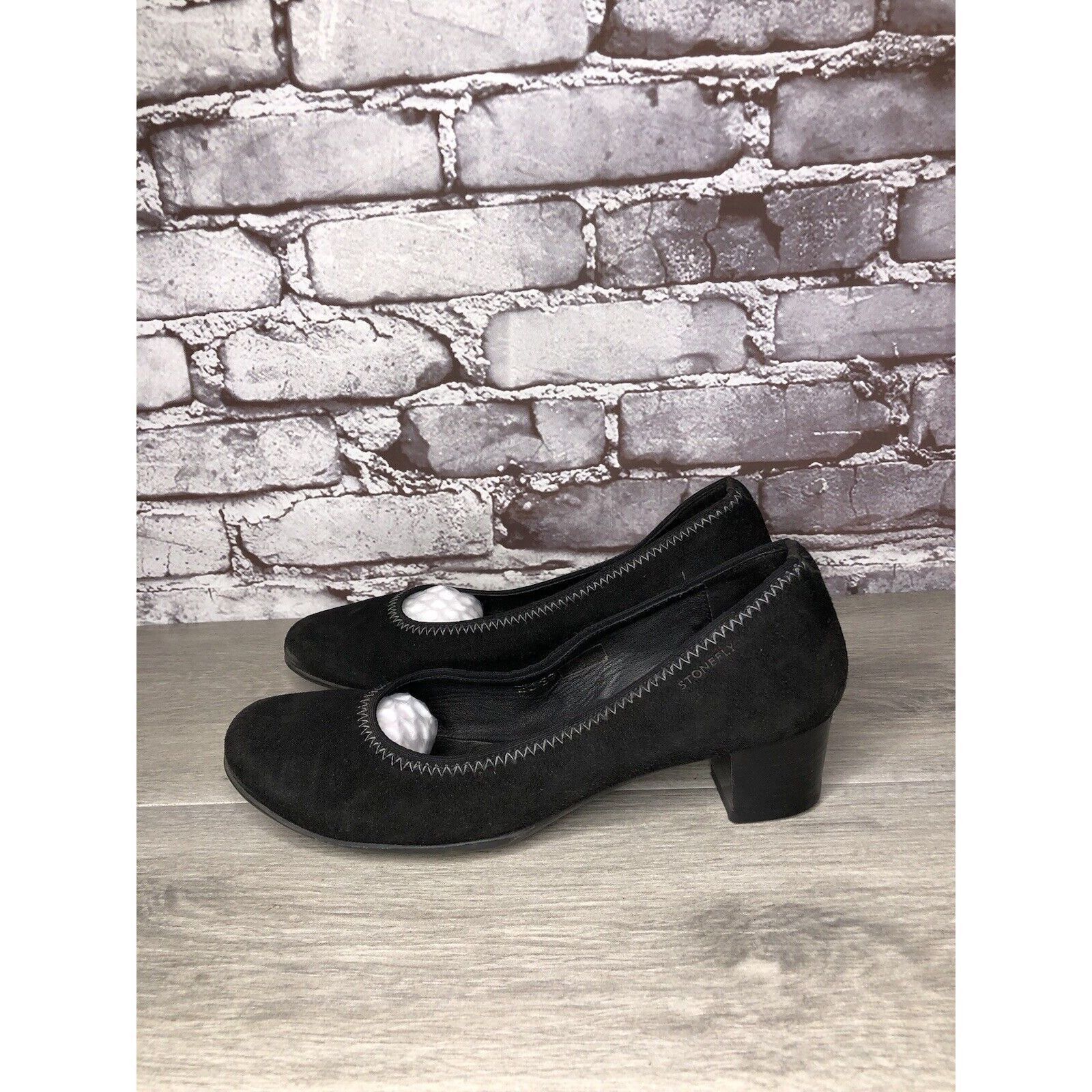 Other Stonefly Black Suede Leather Slip On Round Toe Dress Heels W Size US 8.5 / IT 38.5 - 21 Thumbnail
