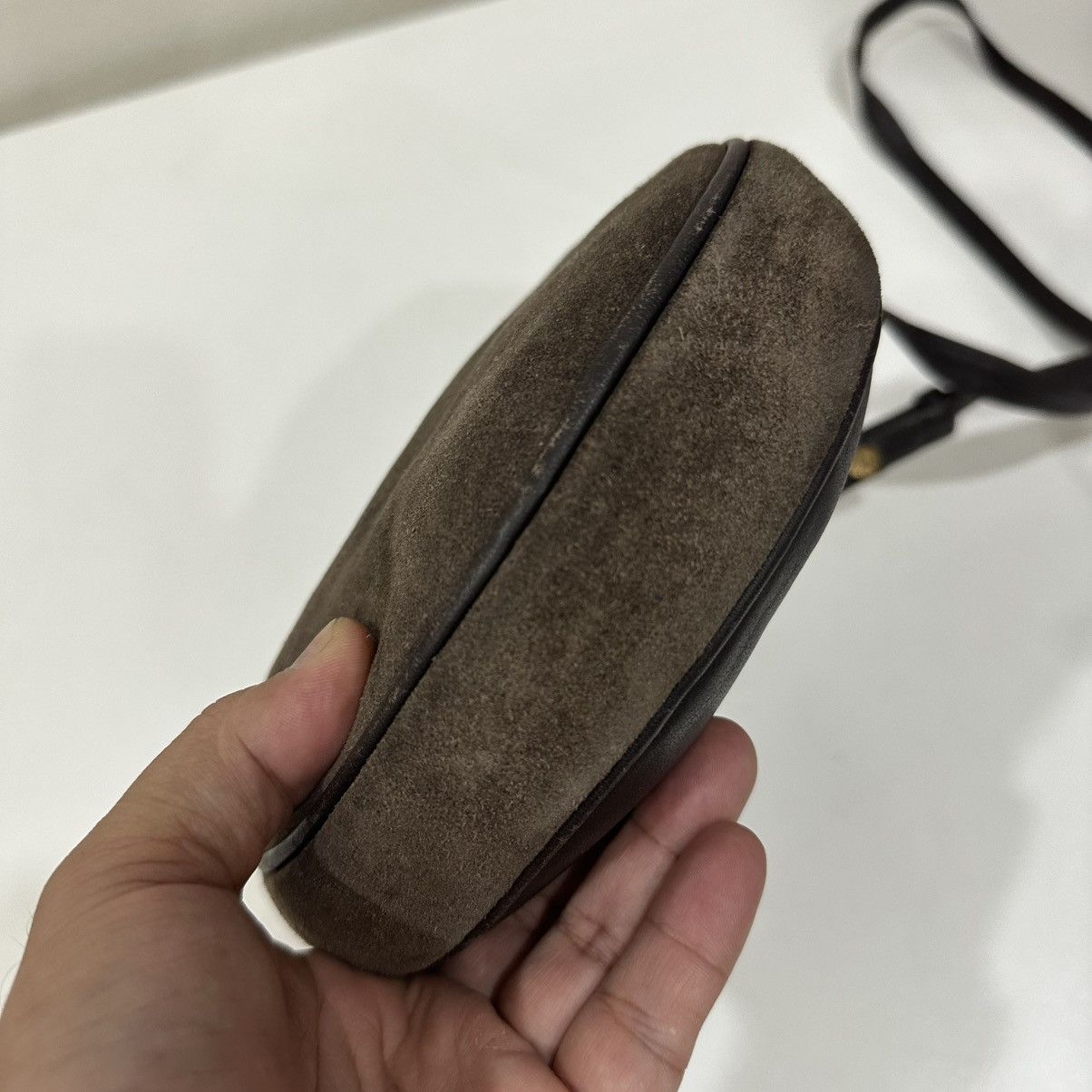 Loewe ‼️YES‼️ VINTAGE LOEWE SUEDE LEATHER CROSSBODY SLING BAG Size ONE SIZE - 4 Thumbnail