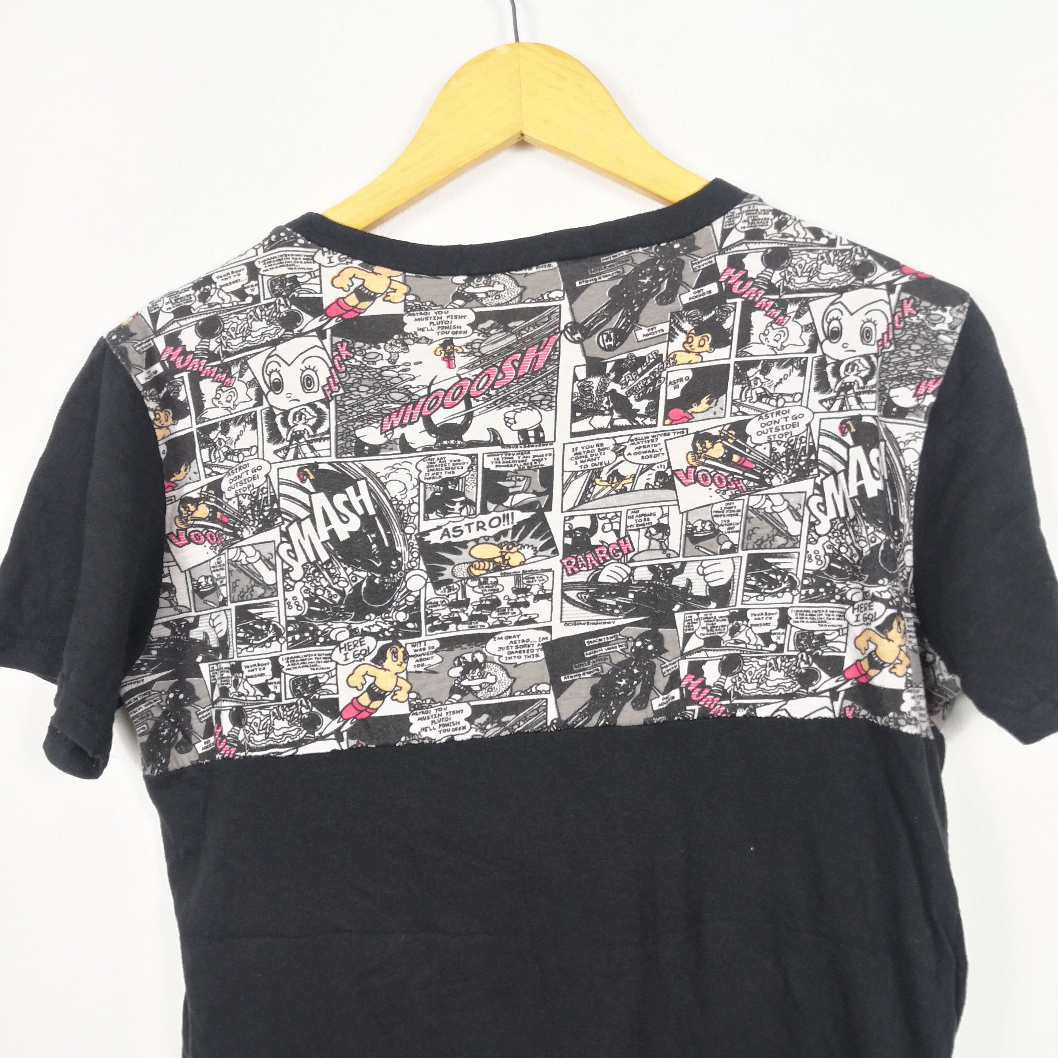 Anime Vintage Astro Boy T-Shirt Japanese Anime Cartoon Manga Tee Size US S / EU 44-46 / 1 - 5 Thumbnail