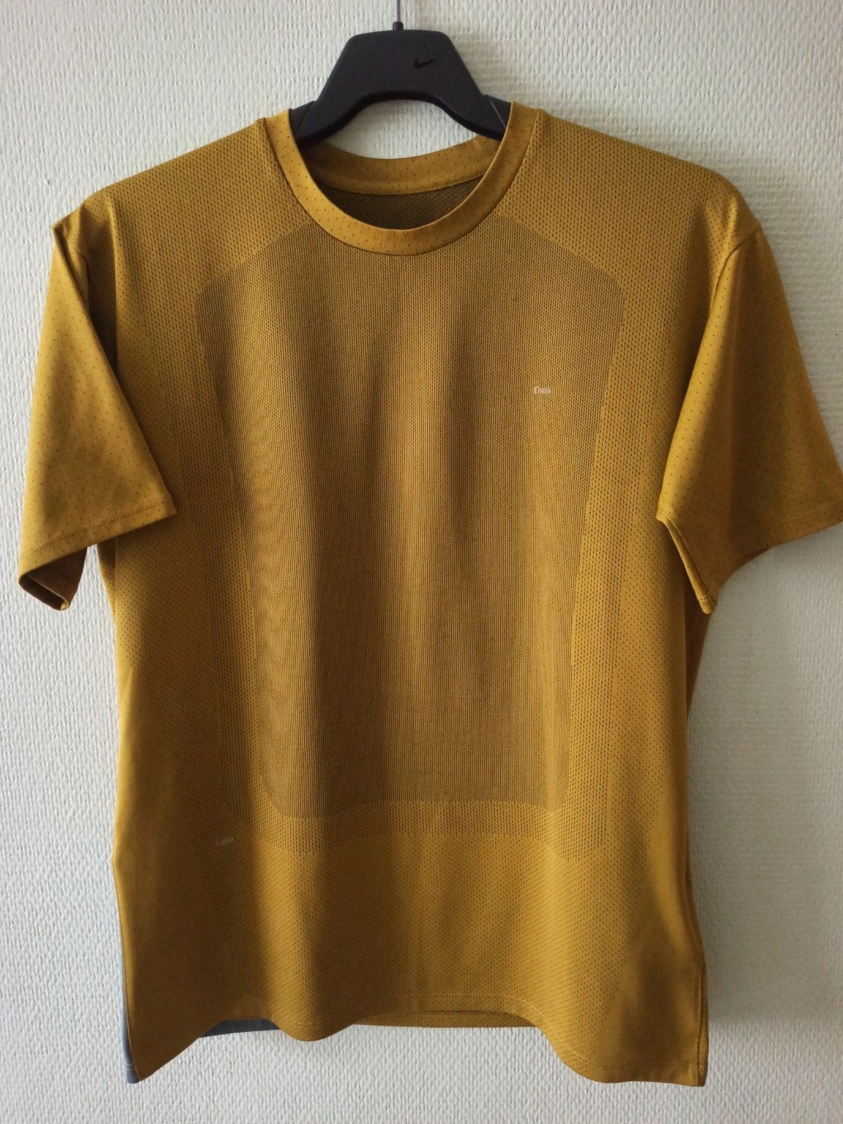 Nike × Undercover Nike NikeLab x Undercover Gyakusou Technical T-Shirt acg pro Size US L / EU 52-54 / 3 - 1 Thumbnail