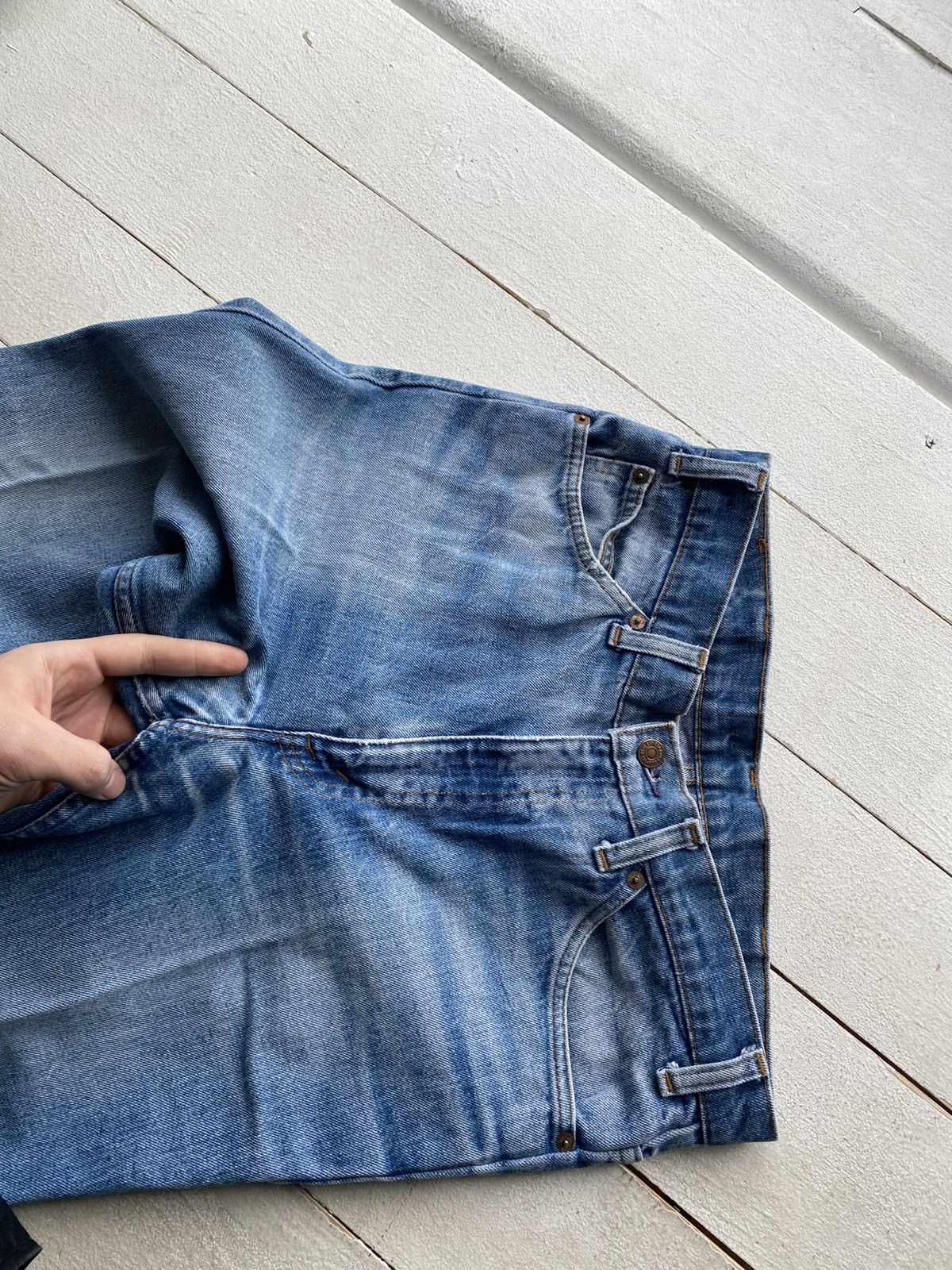 Levi's Vintage Clothing 90s vntg Levi’s Orang Tab Light Wash Denim Jeans Faded Blue Size US 32 / EU 48 - 5 Thumbnail