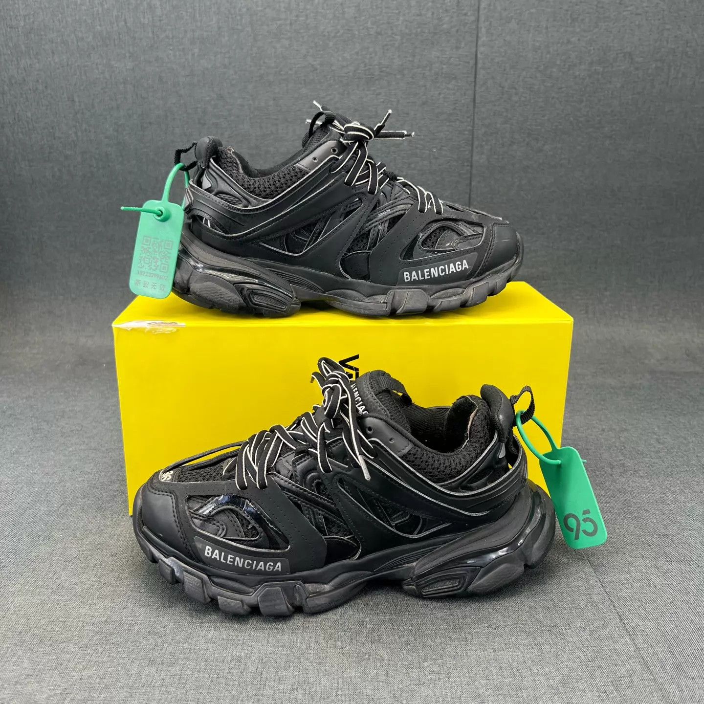 Balenciaga Balenciaga Track Black 36 (New) Size US 6 / IT 36 - 2 Thumbnail