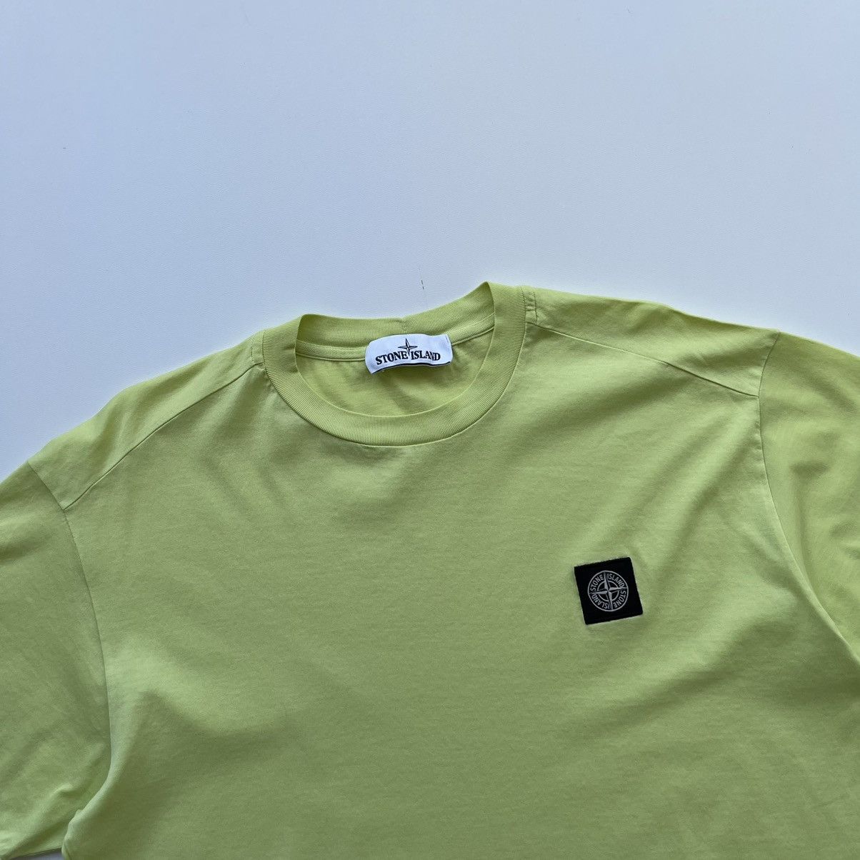 Stone Island Stone Island Patch Program Logo T-Shirt Lime Green Size US M / EU 48-50 / 2 - 2 Thumbnail