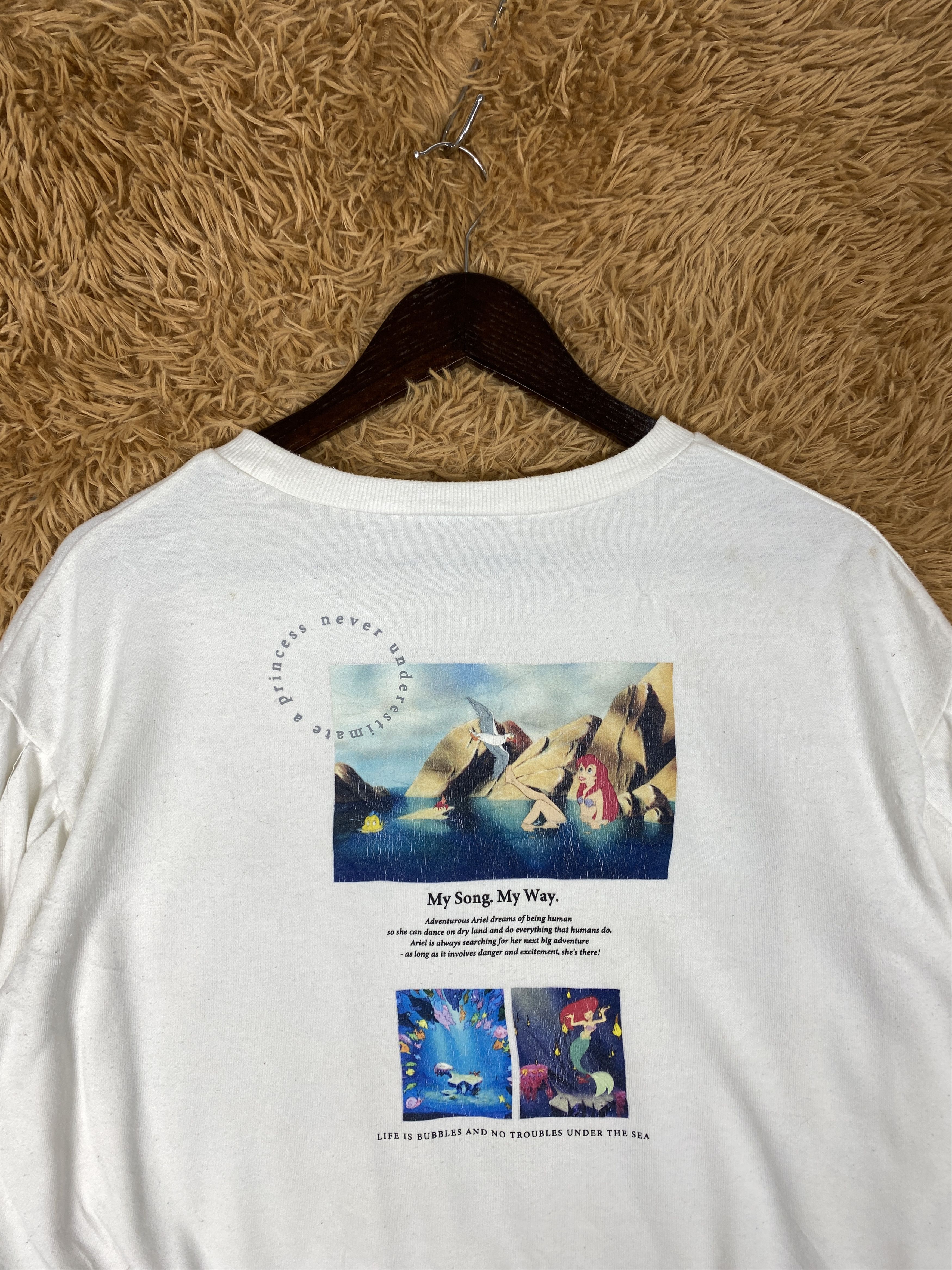 Disney Vintage Disney Sweatshirts PS0378 Size US M / EU 48-50 / 2 - 7 Thumbnail