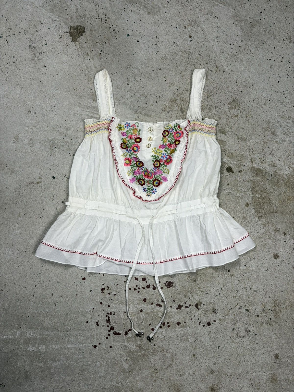 Dolce & Gabbana Vintage 2000s Dolce & Gabbana White Floral Embroidered Top Size M / US 6-8 / IT 42-44 - 1 Thumbnail