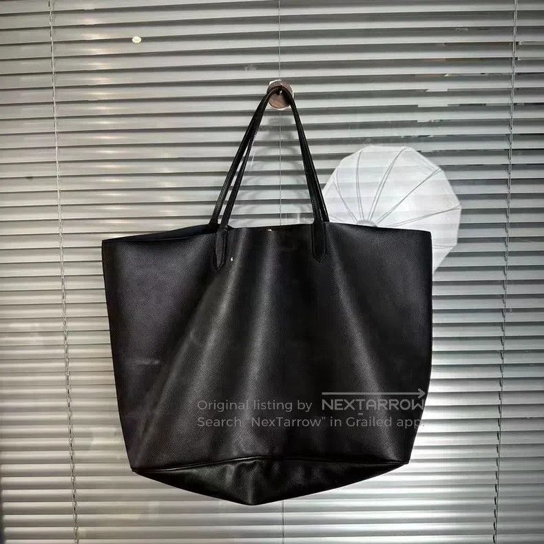 Givenchy Givenchy Bambi Tote Bag Size ONE SIZE - 2 Thumbnail