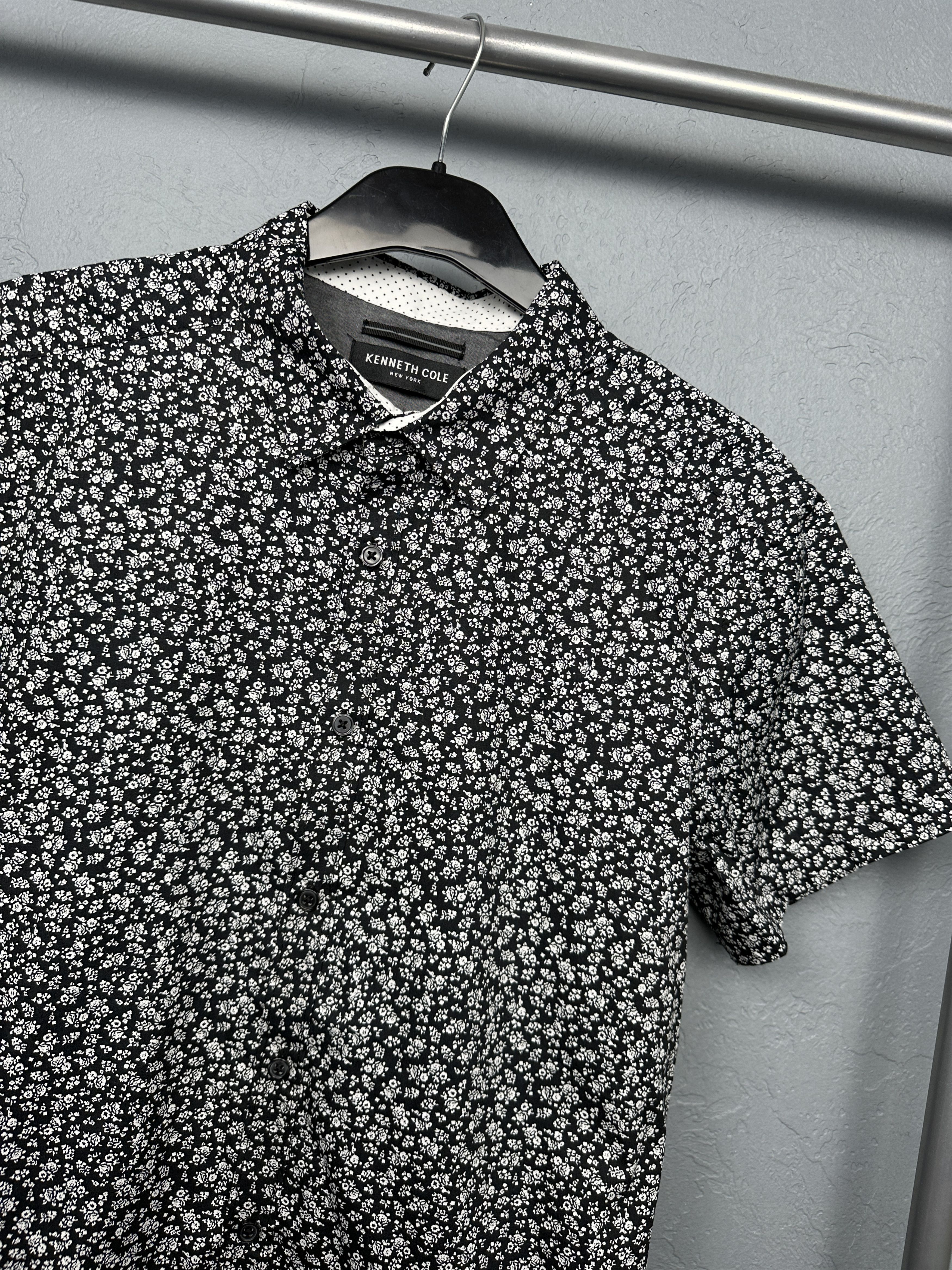 Kenneth Cole NEW! Kenneth Cole Mens Hawaiian Short Sleeve Shirt Size US M / EU 48-50 / 2 - 2 Thumbnail