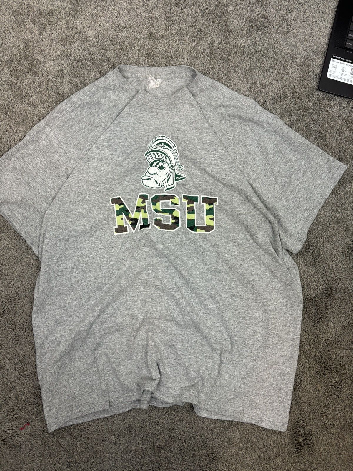 Vintage Vintage gray msu michigan state tshirt Size US L / EU 52-54 / 3 - 1 Thumbnail