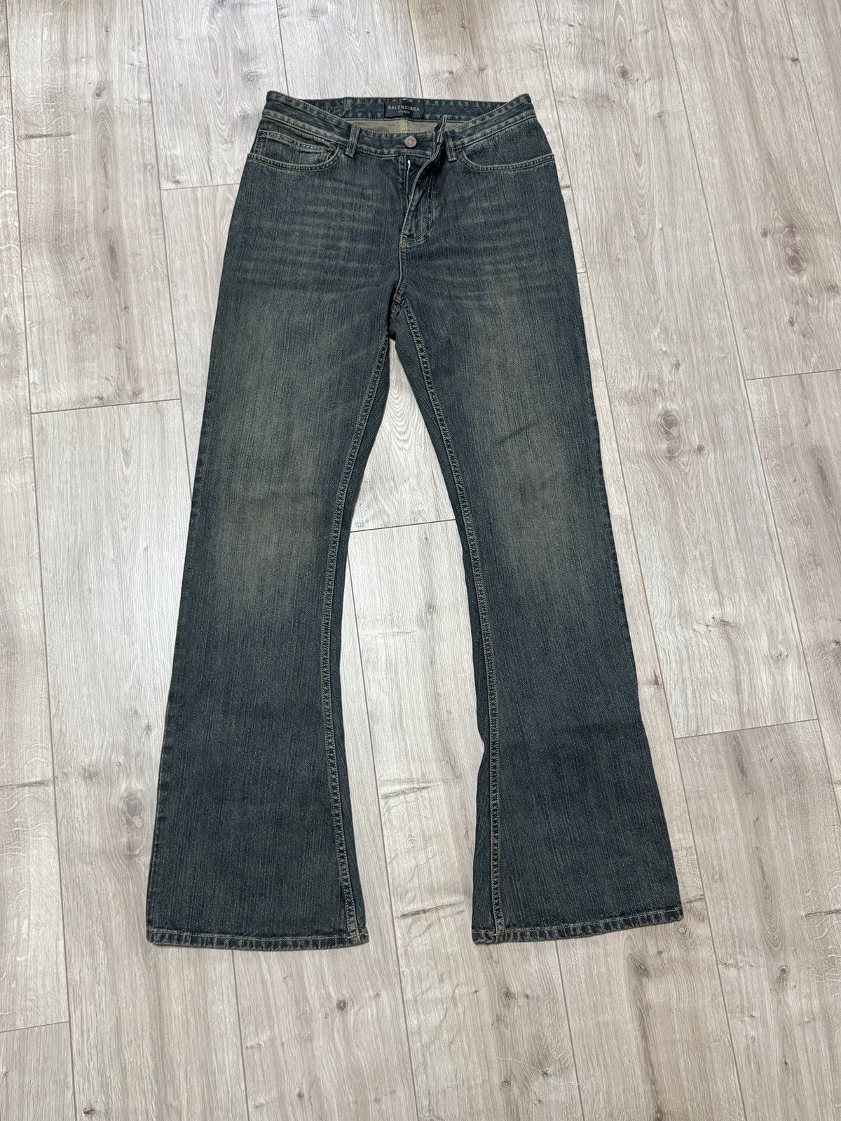 Balenciaga Balenciaga flared denim Size US 31 - 1 Thumbnail
