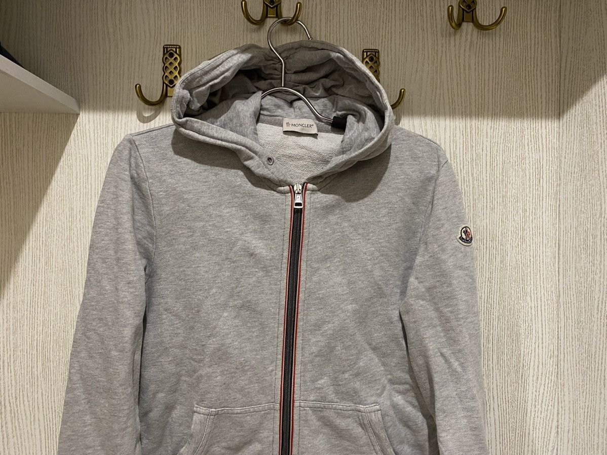 Moncler Moncler zip hoodie sweatshirt Size US S / EU 44-46 / 1 - 2 Thumbnail