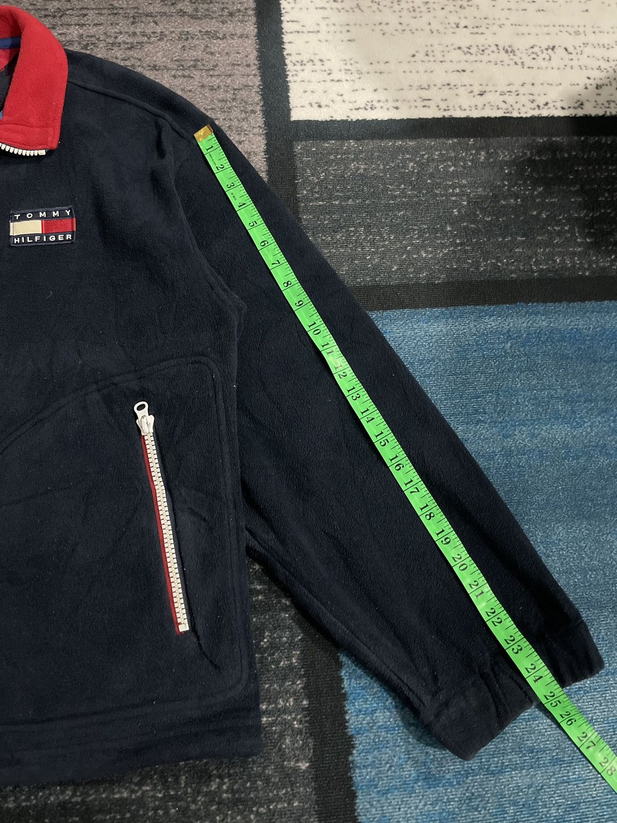 Tommy Hilfiger Vintage Tommy Hilfiger Fleece Jacket Size US XL / EU 56 / 4 - 18 Thumbnail