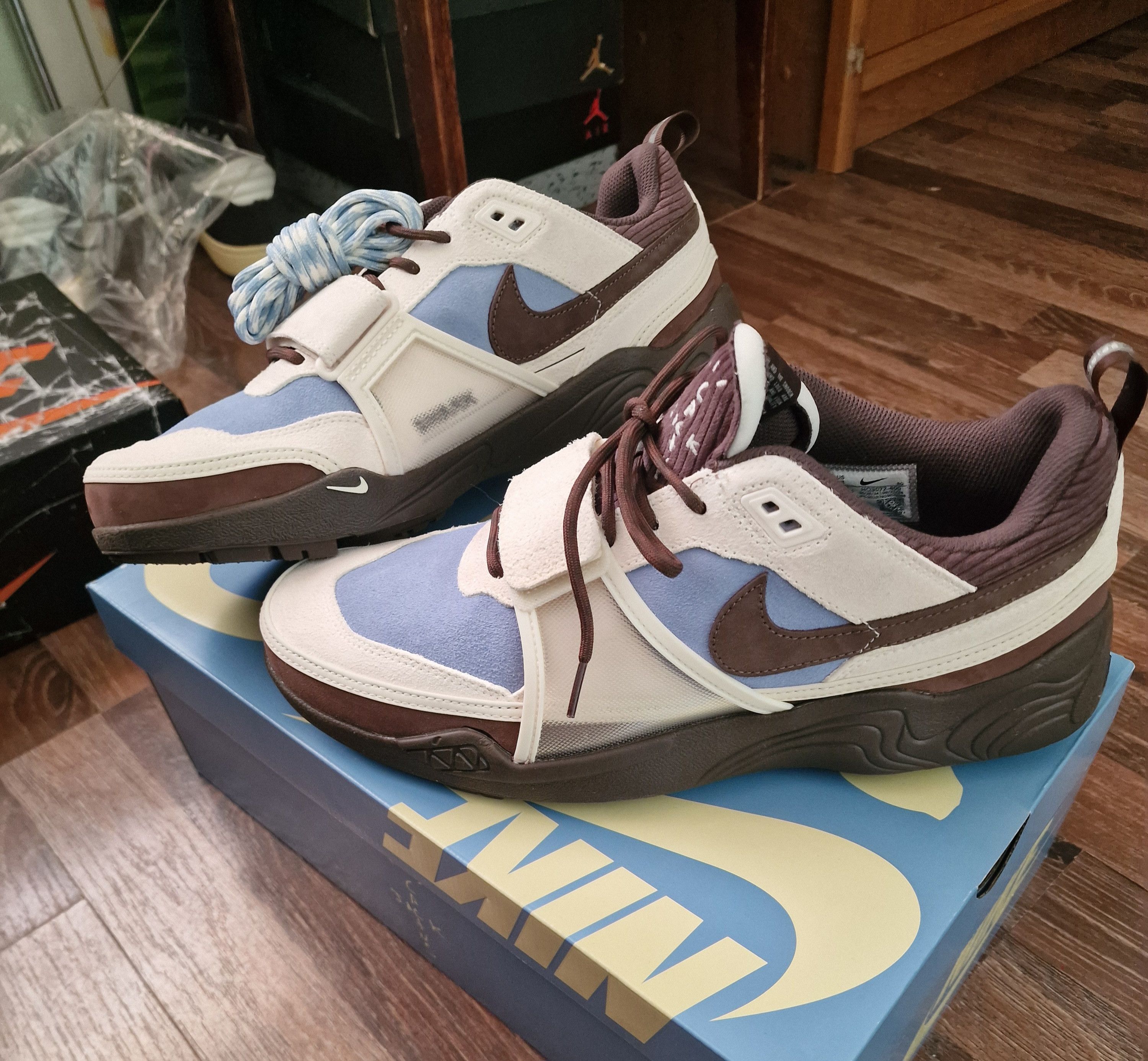 Nike × Travis Scott Travis Scott x Nike Zoom Field Jaxx Leche Blue Size US 13 / EU 46 - 1 Thumbnail