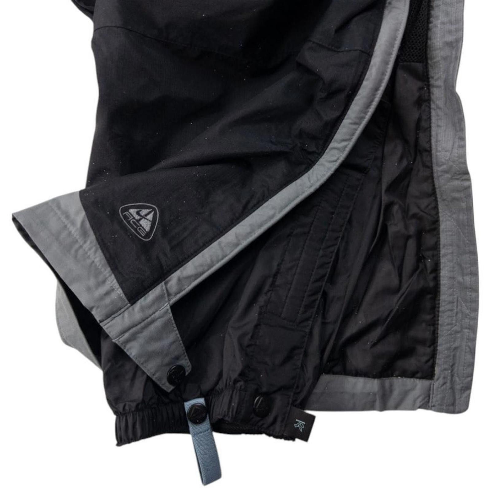 Nike Vintage Nike ACG Full Zip Snowboarding Trousers Size L Size US 34 / EU 50 - 8 Thumbnail
