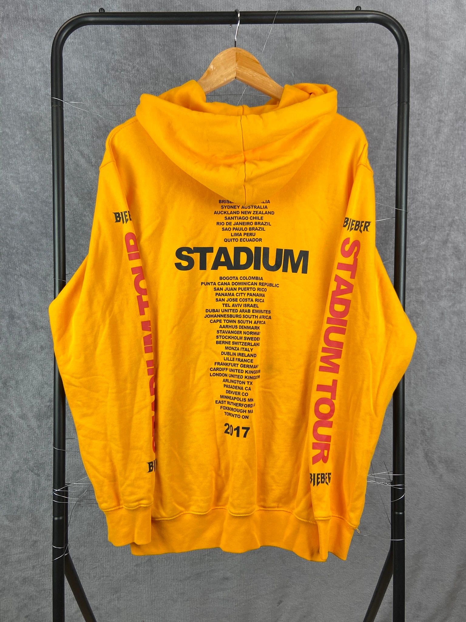H&M H&M x Justin Bieber yellow Stadium Tour hoodie XS Size US XS / EU 42 / 0 - 5 Thumbnail