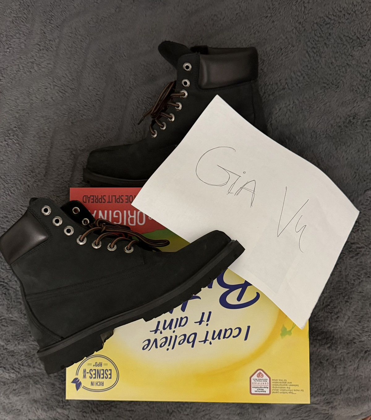 ESENES WORLDWIDE ESENES WORLDWIDE Tabi Timbs Size US 11 / EU 44 - 9 Thumbnail