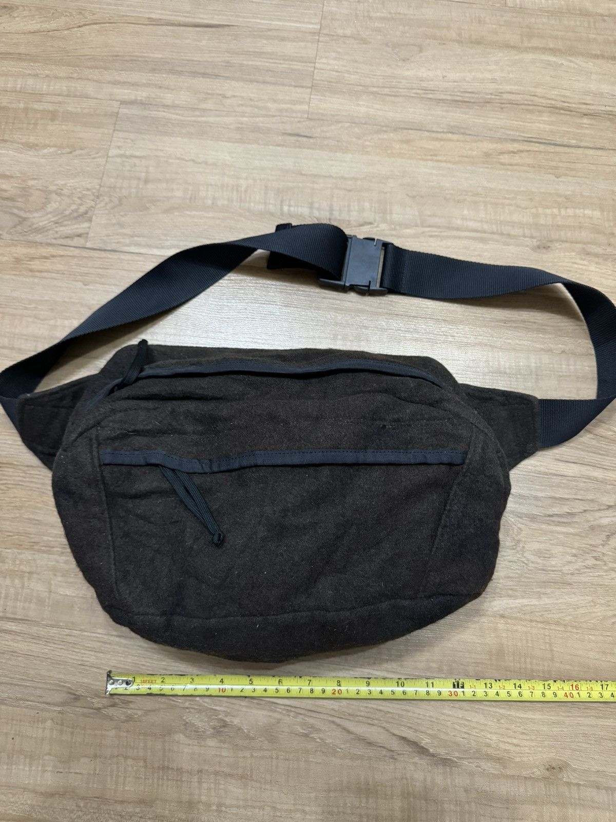 DARK GREEN RYUICHIRO SHIMAZAKI WOOL WAIST BAG