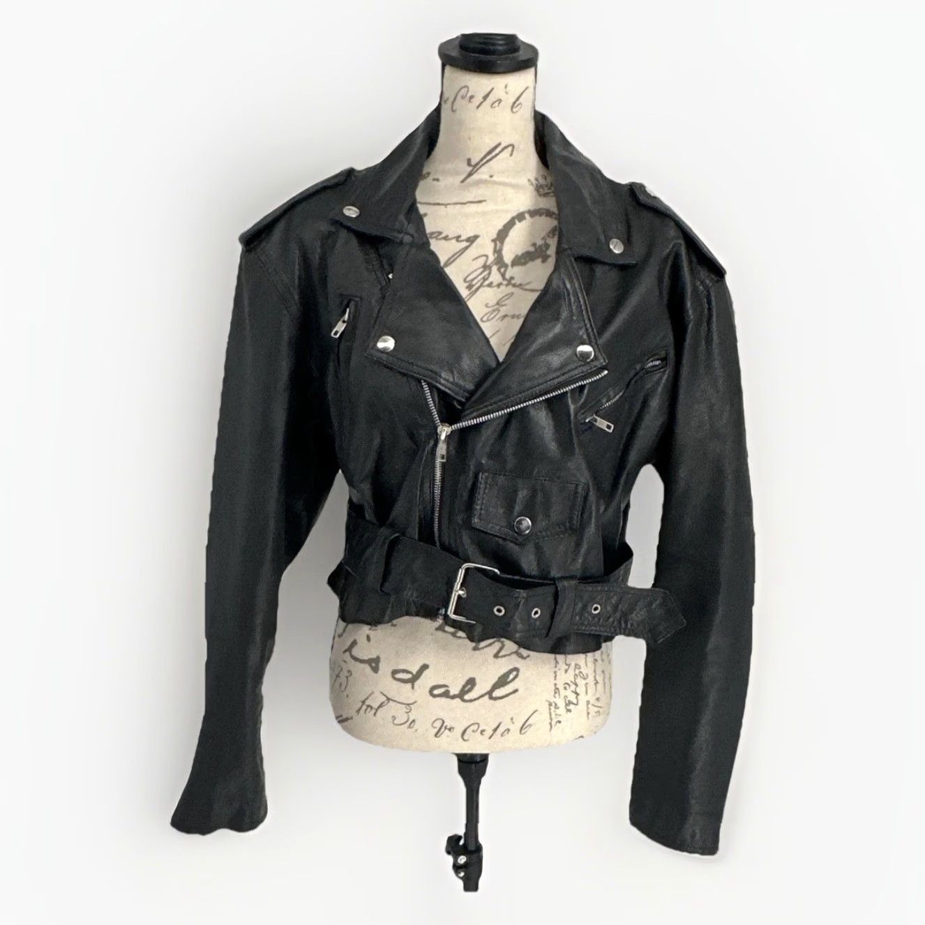 Vintage VINTAGE Wilsons Leather Jacket Womens Large Black Cropped Moto Belted Zip Biker Punk Jacket Size L / US 10 / IT 46 - 2 Thumbnail