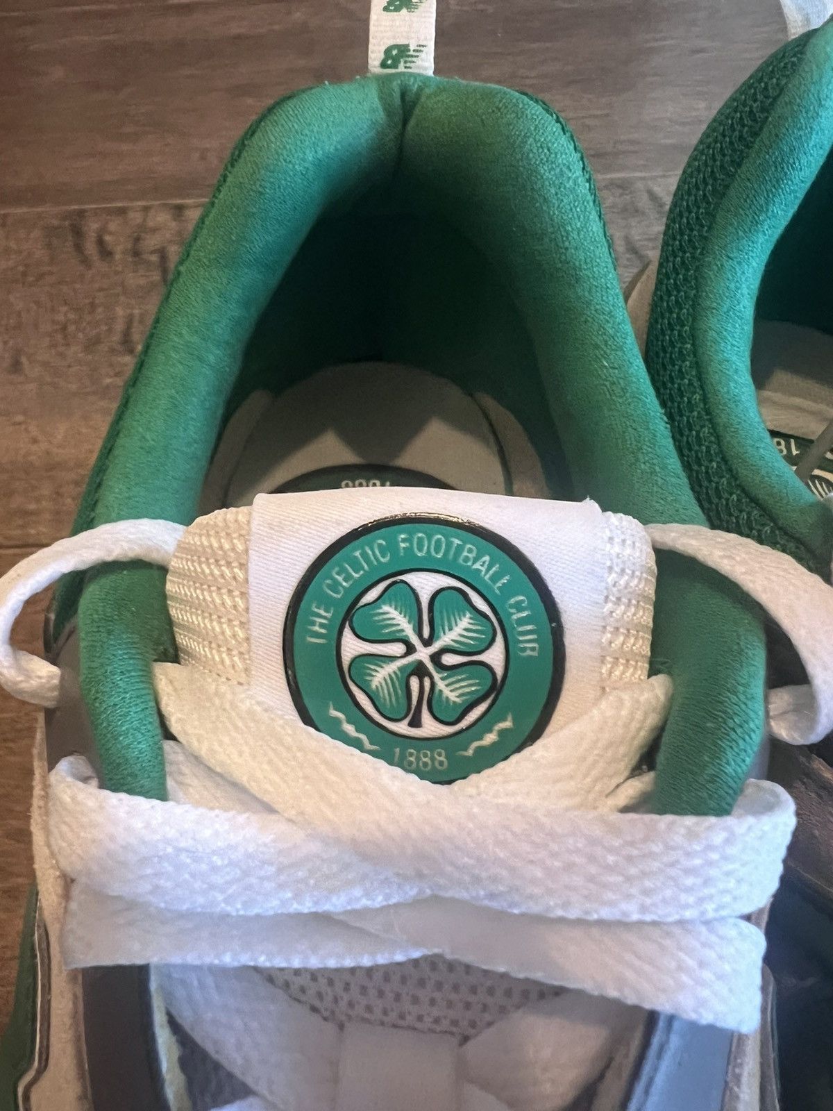 New Balance New Balance 997H ‘Celtic Football Club’ Size US 10.5 / EU 43-44 - 9 Thumbnail