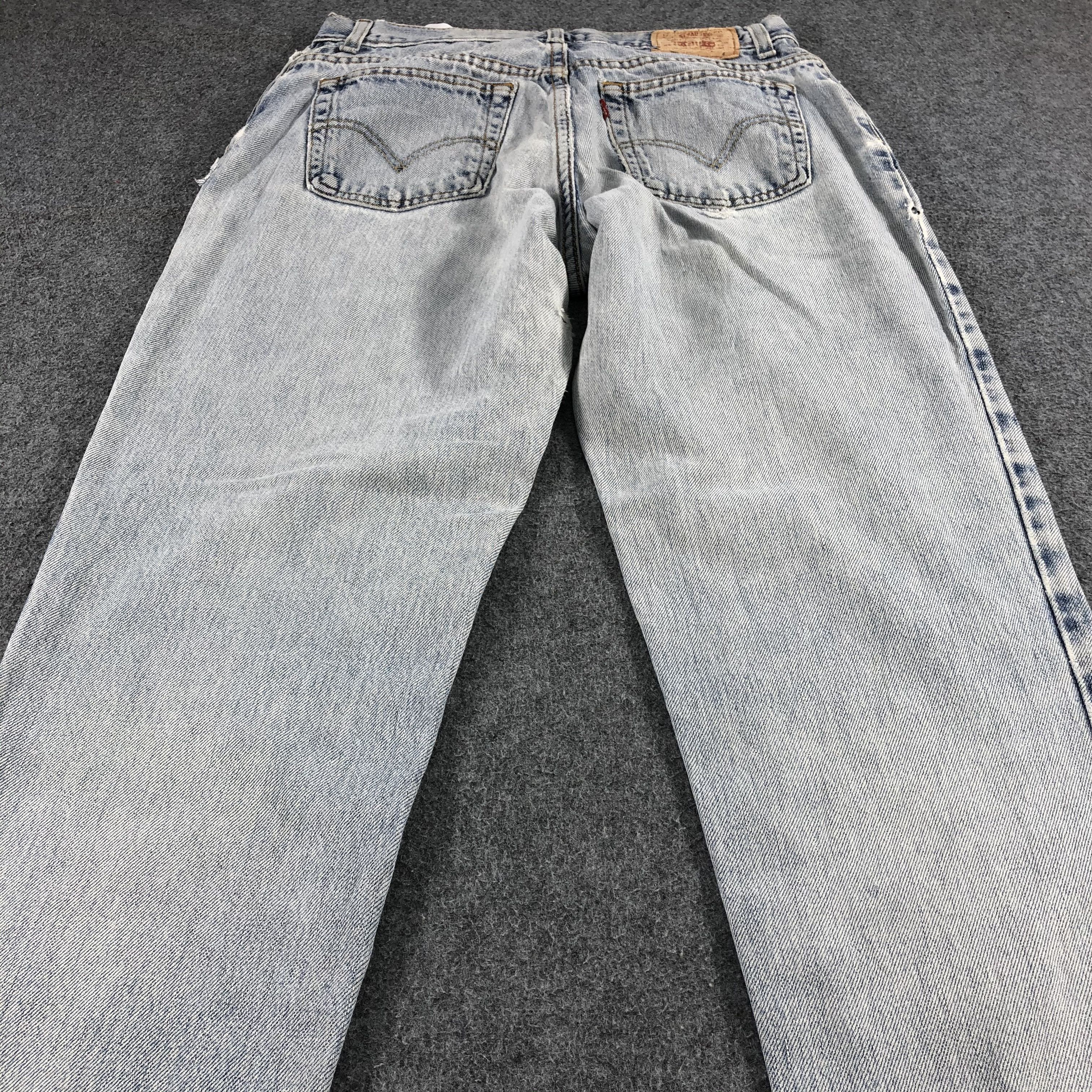 Levi's Vintage Light Wash Levis 550 Jeans-J1271 Size US 31 - 4 Thumbnail