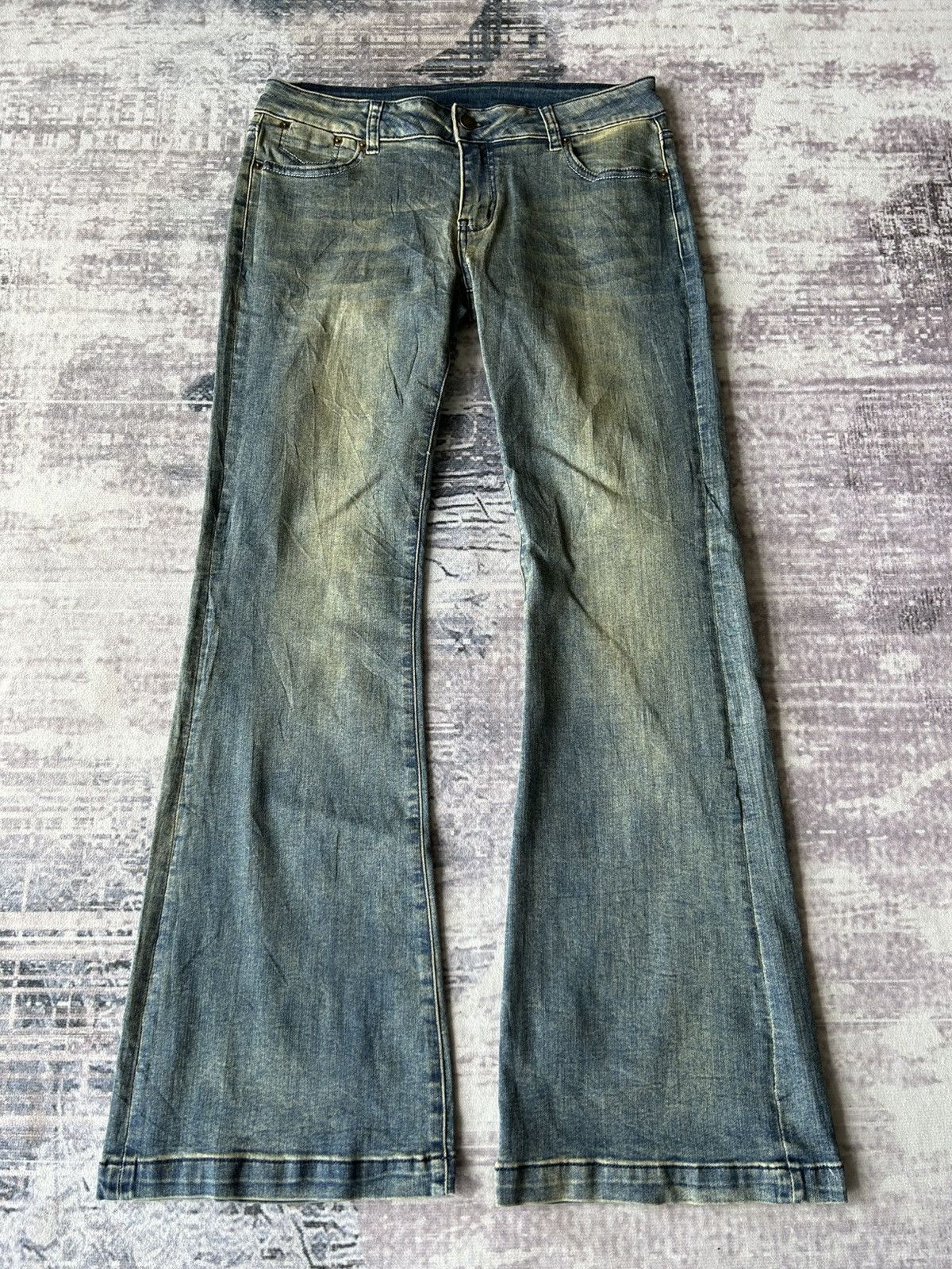 Tornado Mart Y2K Super Flared Amr Jeans Size US 31 - 1 Thumbnail