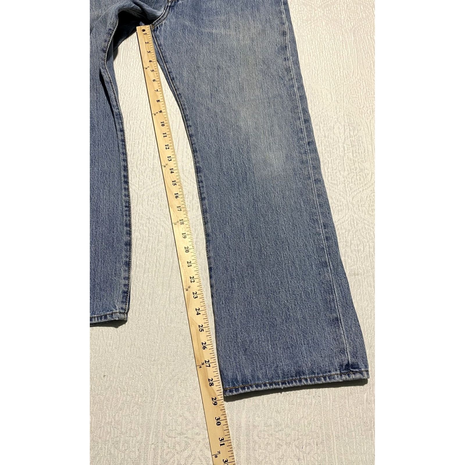 Levi's VINTAGE Levi's 501 Jeans Mens 36x29 Blue Button Fly Straight Leg Denim Cotton Jeans Men 501 Retro style Mens Size US 36 / EU 52 - 6 Thumbnail