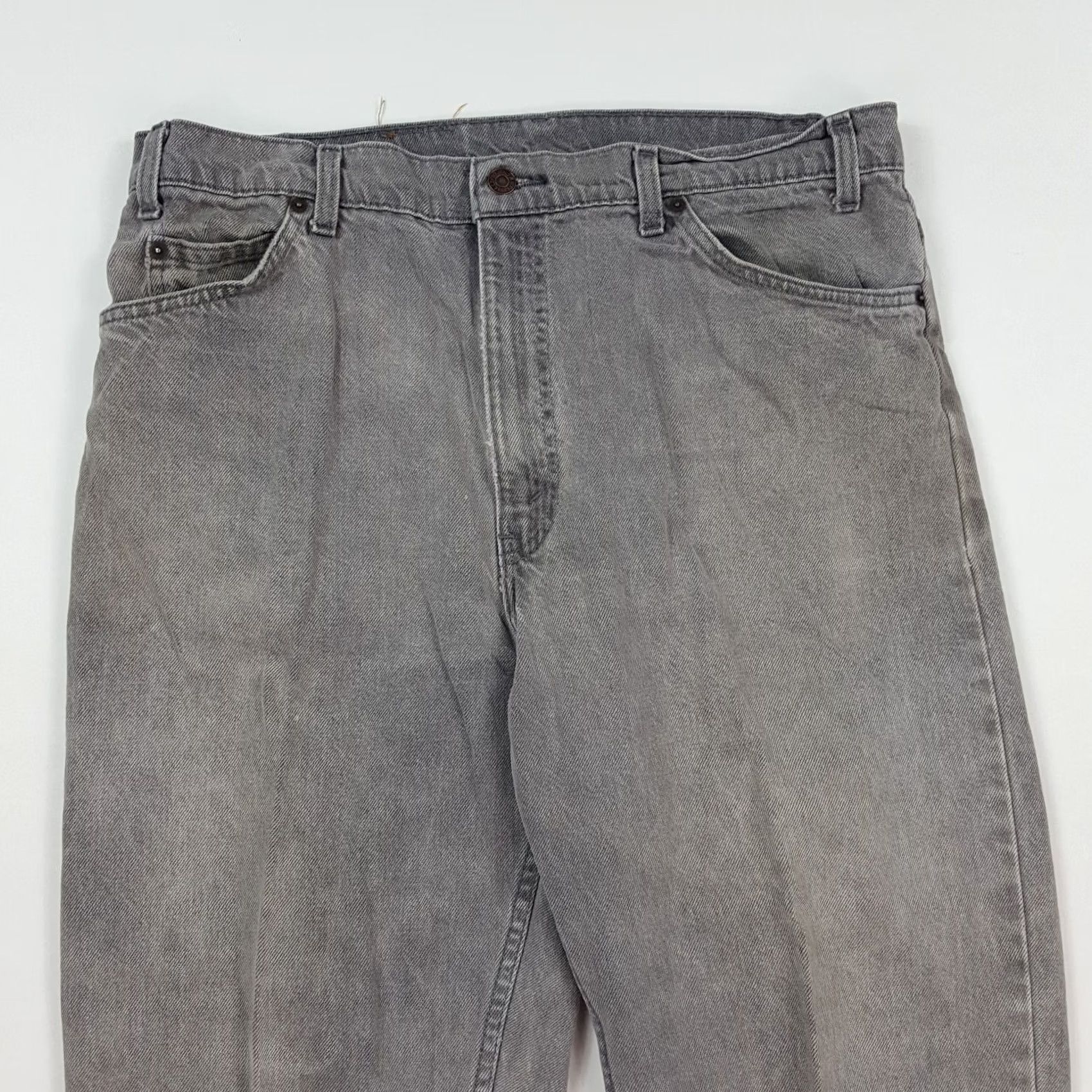 Levi's VINTAGE Levi's Gray Tapered Jeans 36x30 USA Made Denim Relaxed 80s 90s Grunge Work Mens Jeans Size US 36 / EU 52 - 2 Thumbnail