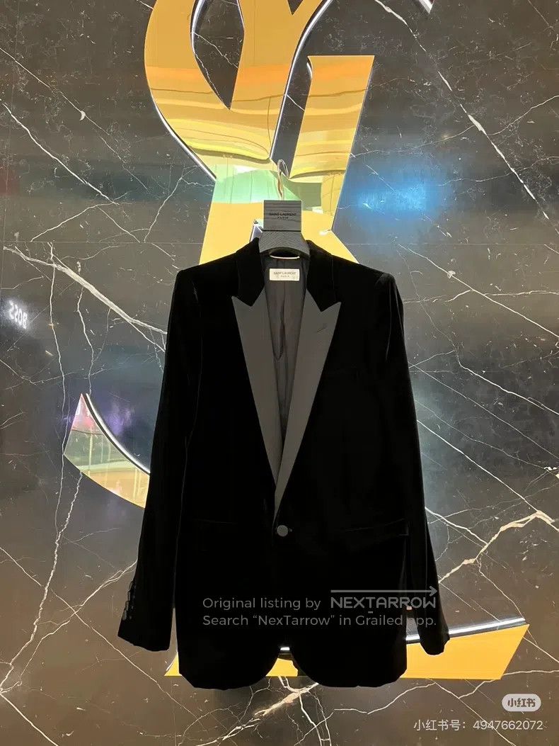 Saint Laurent Paris Saint Laurent Paris Velvet Smoking Jacket Size XXS / US 00 / IT 34 - 6 Thumbnail