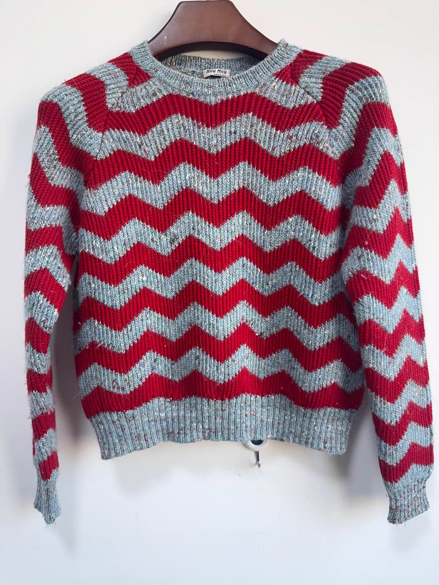Miu Miu MIUMIU Wave Pattern Long Sleeve Sweater K13 Size XS / US 0-2 / IT 36-38 - 1 Thumbnail