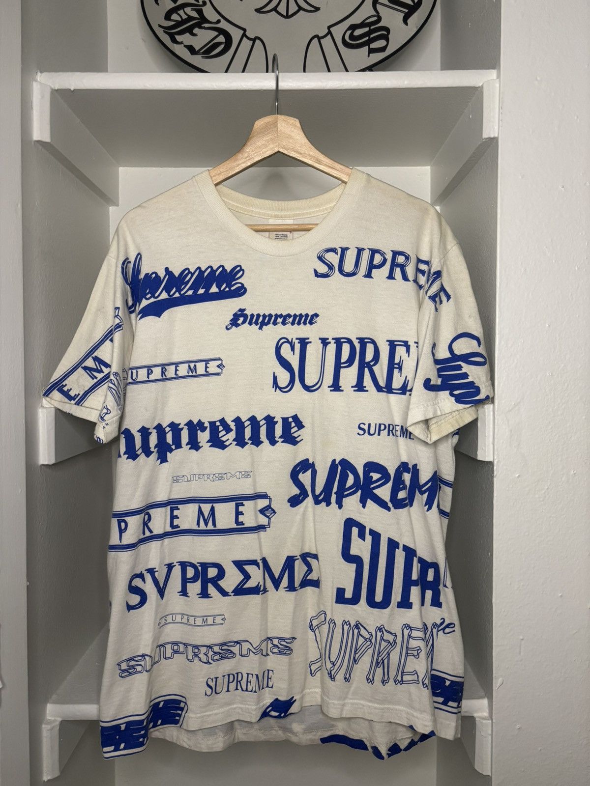 Supreme Aop surpeme tee Size US M / EU 48-50 / 2 - 1 Thumbnail